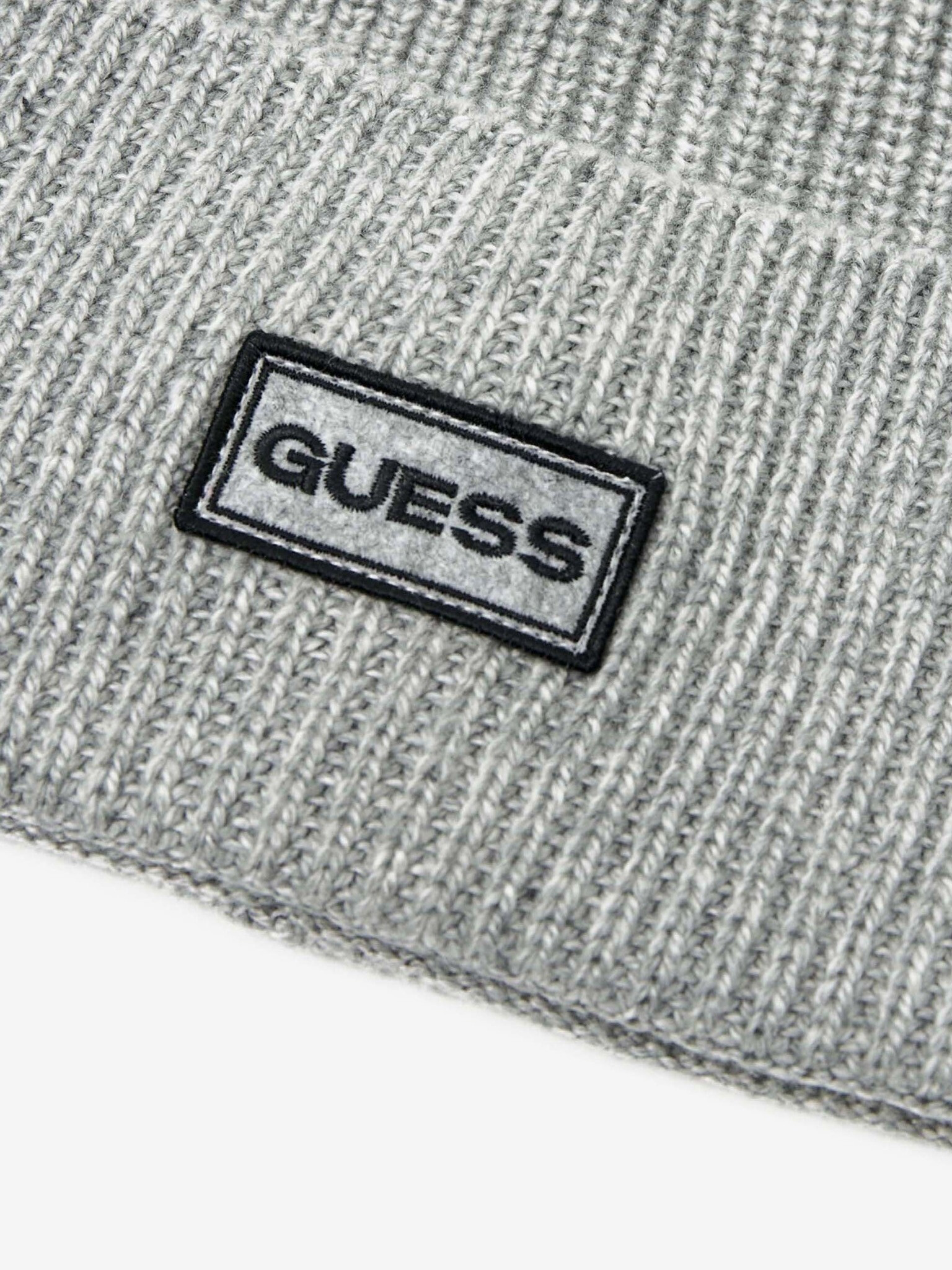 Guess Шапка Siv - Pepit.bg