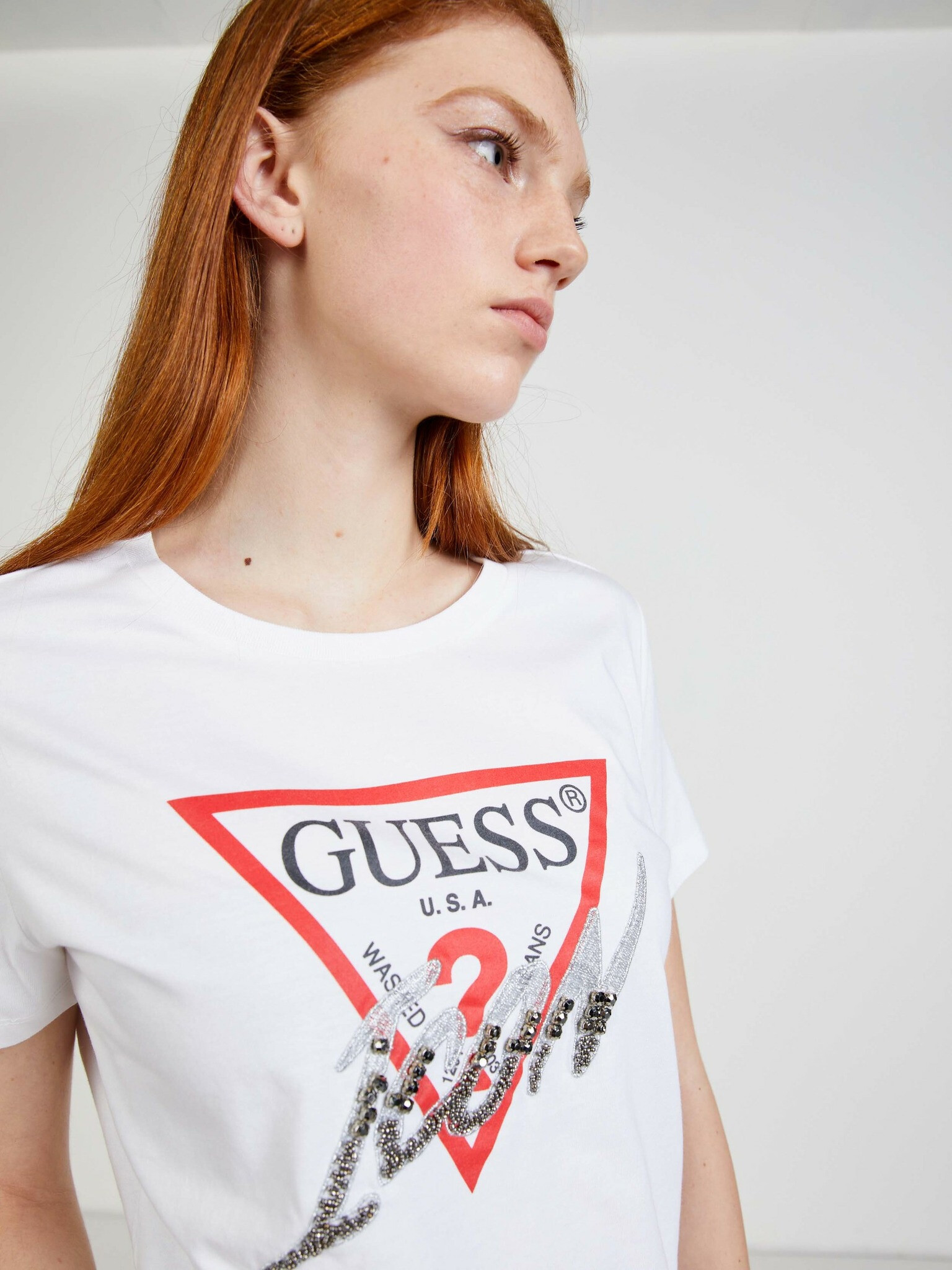 Guess T-shirt Byal - Pepit.bg