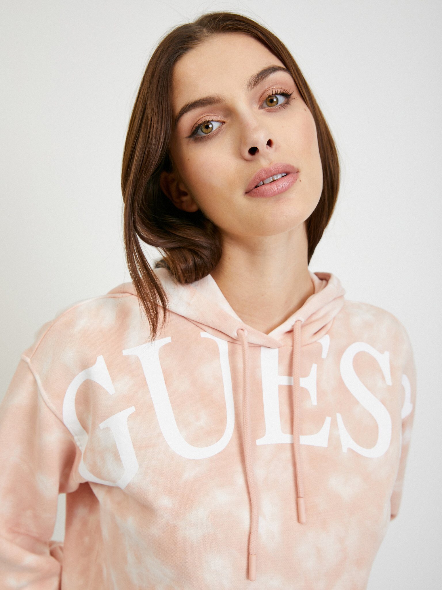 Guess Tie Dye Sweatshirt Oranzhev - Pepit.bg