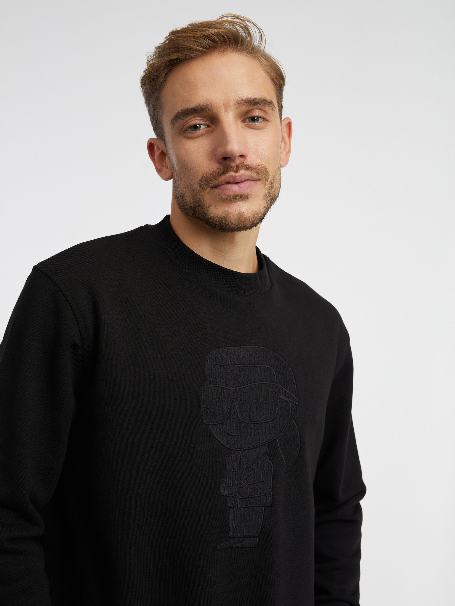 Karl Lagerfeld Sweatshirt Cheren - Pepit.bg