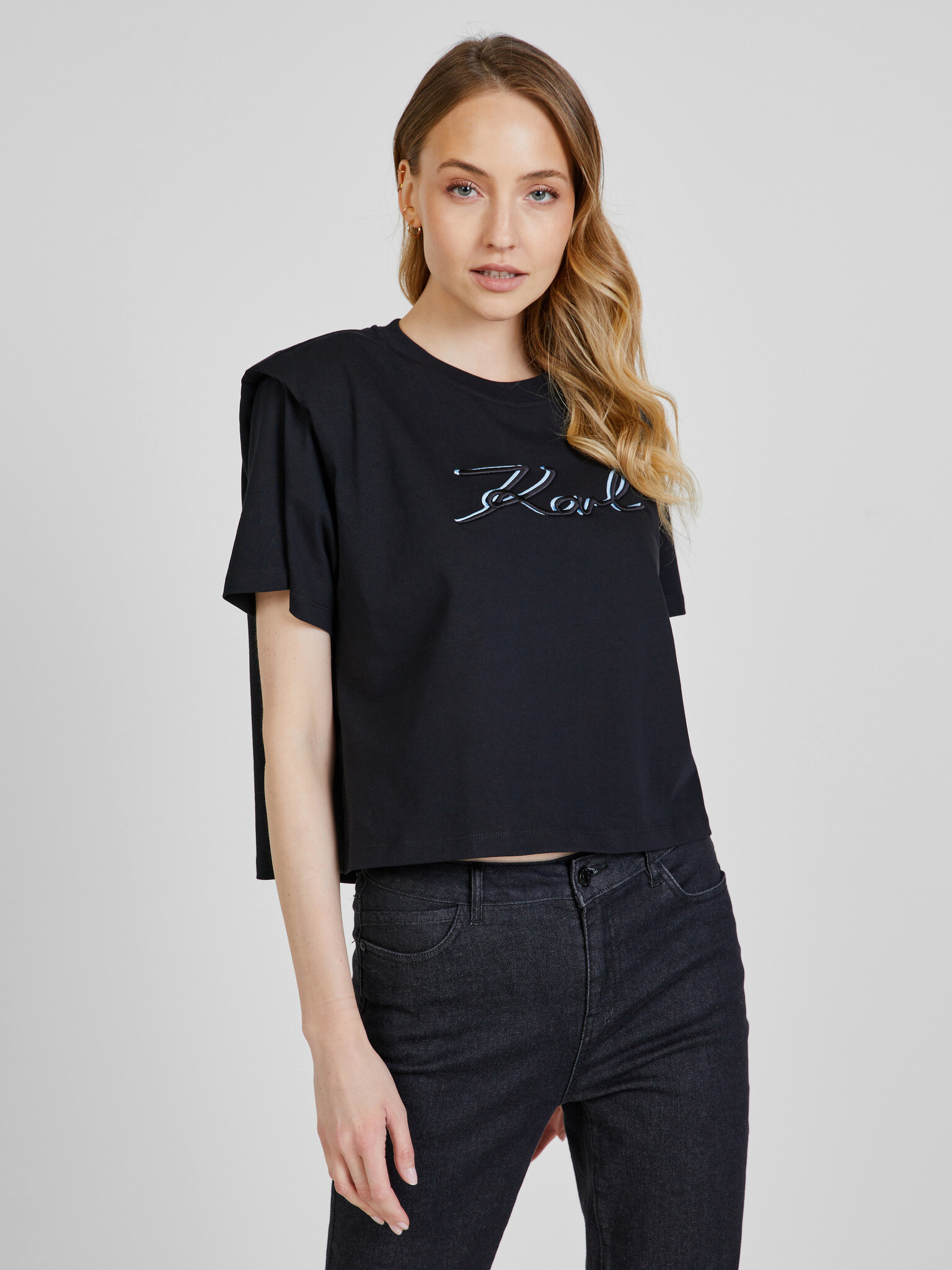 Karl Lagerfeld T-shirt Cheren - Pepit.bg