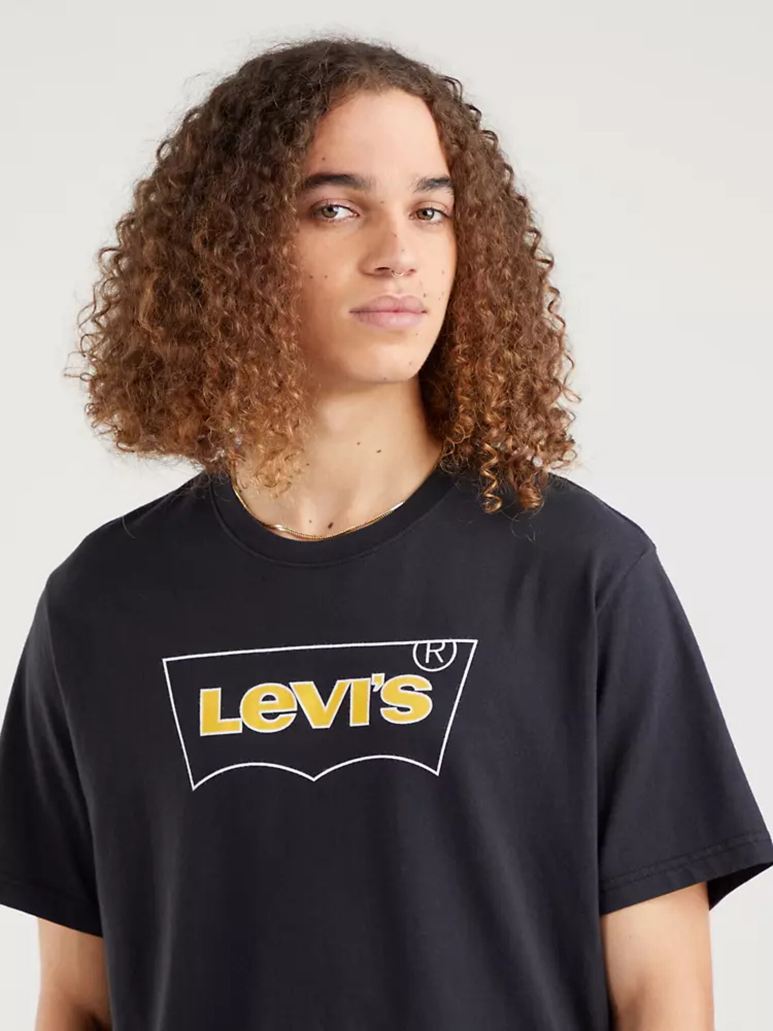 Levi's® T-shirt Cheren - Pepit.bg