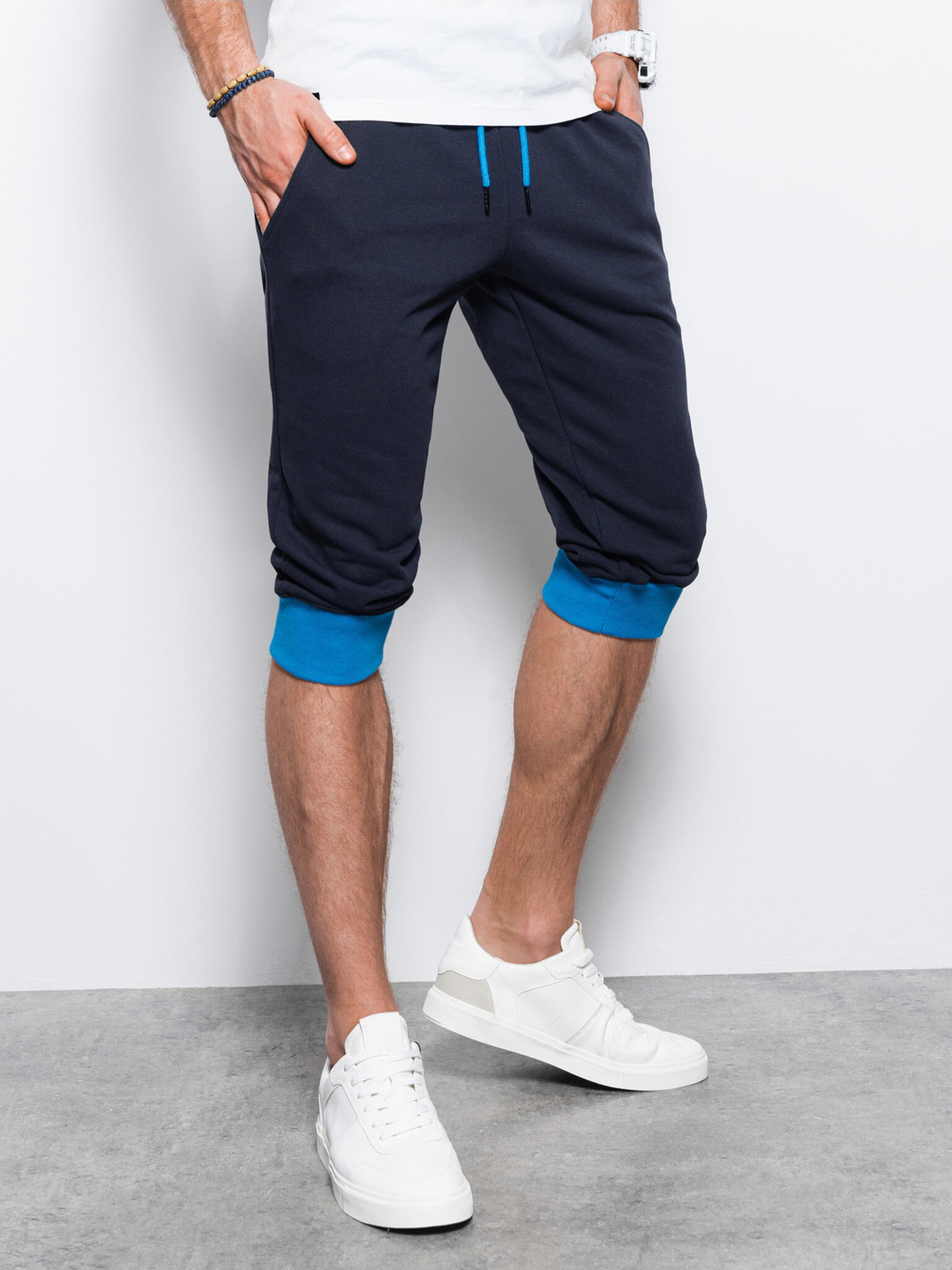 Ombre Clothing Къси панталони Sin - Pepit.bg