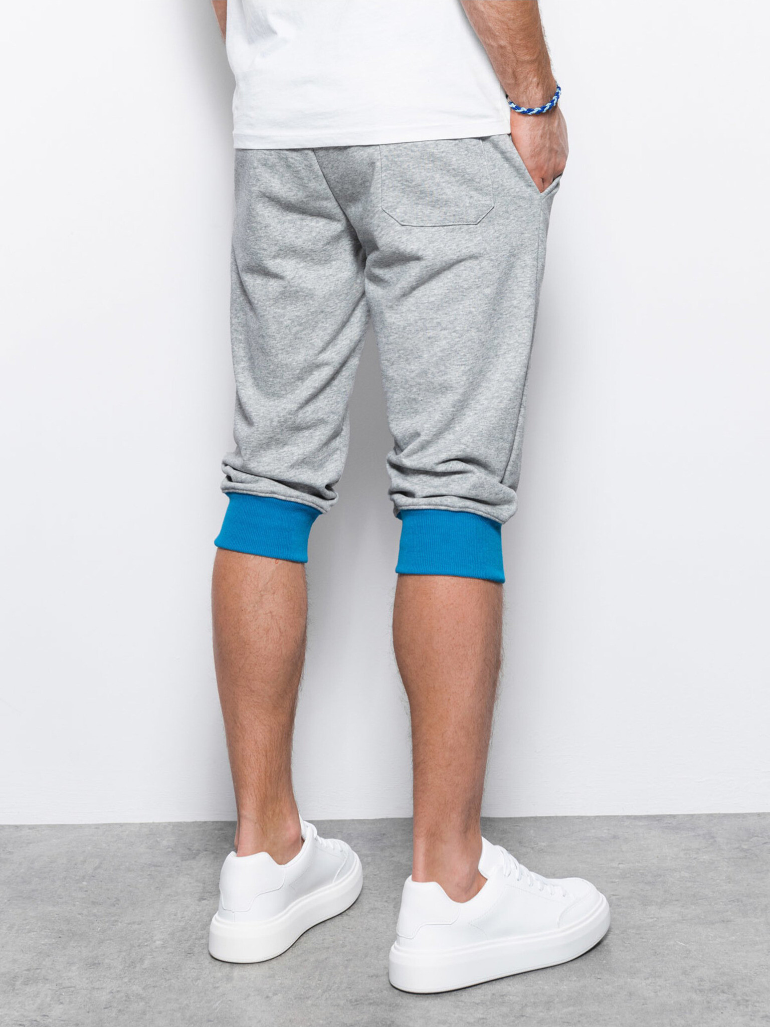 Ombre Clothing Къси панталони Siv - Pepit.bg