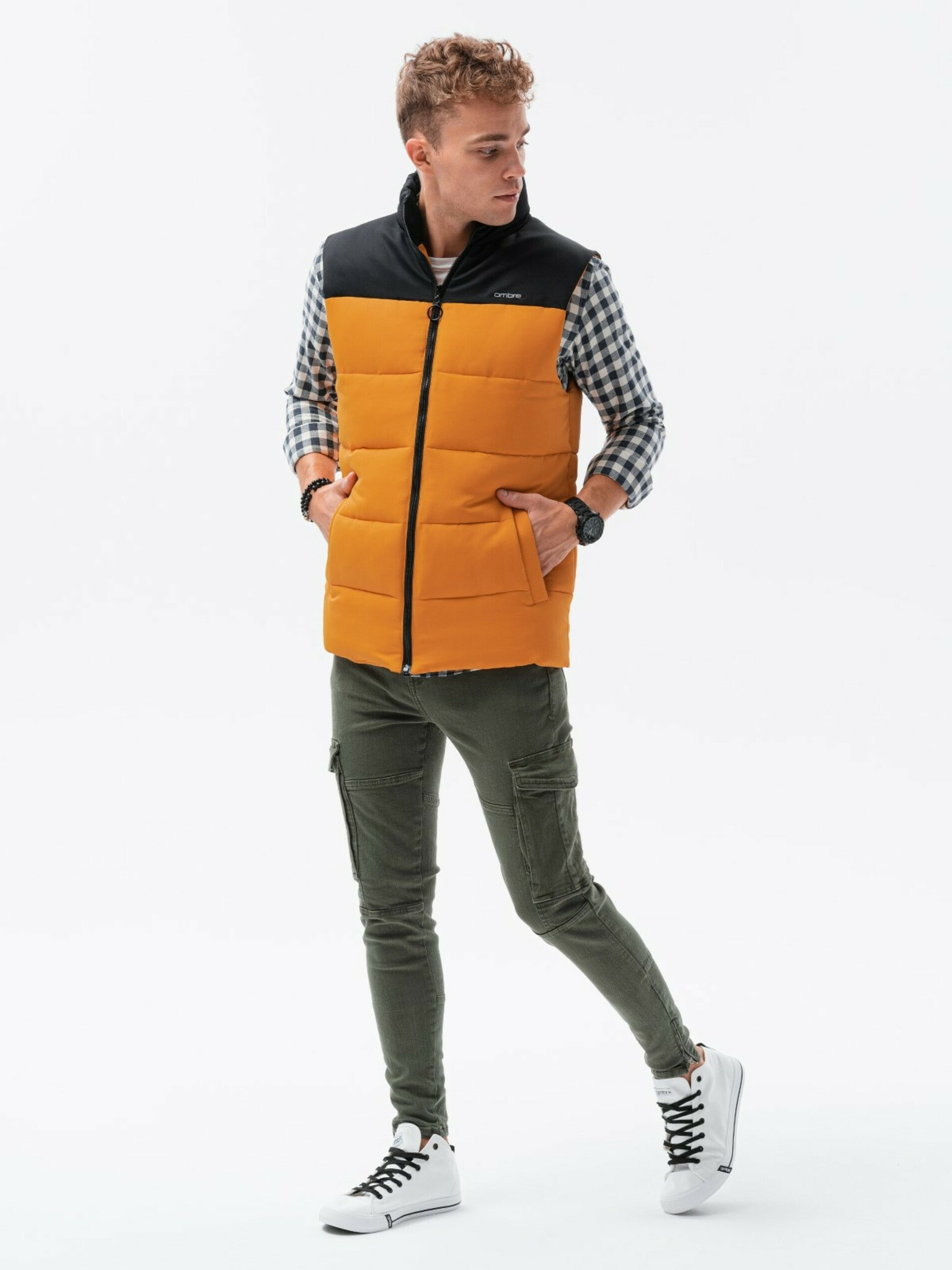 Ombre Clothing Жилетка Zhalt - Pepit.bg