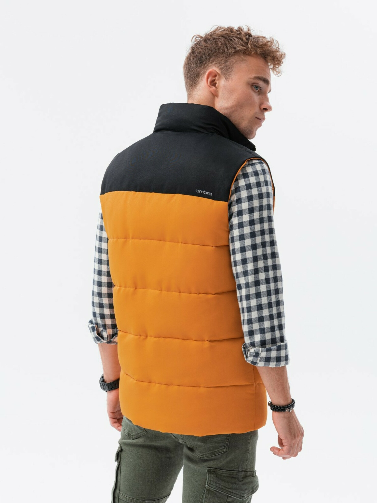 Ombre Clothing Жилетка Zhalt - Pepit.bg