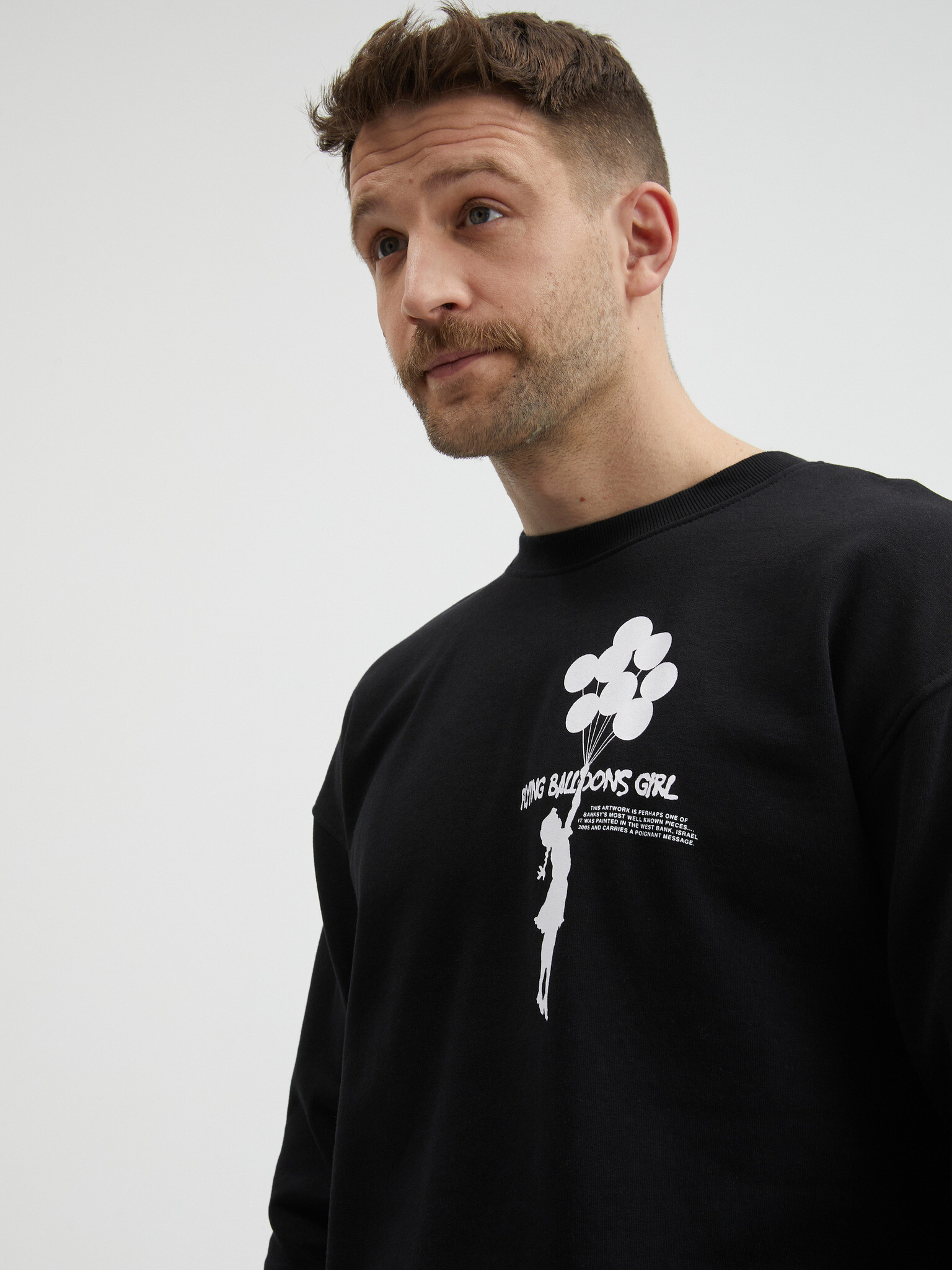 ONLY & SONS Banksy Sweatshirt Cheren - Pepit.bg