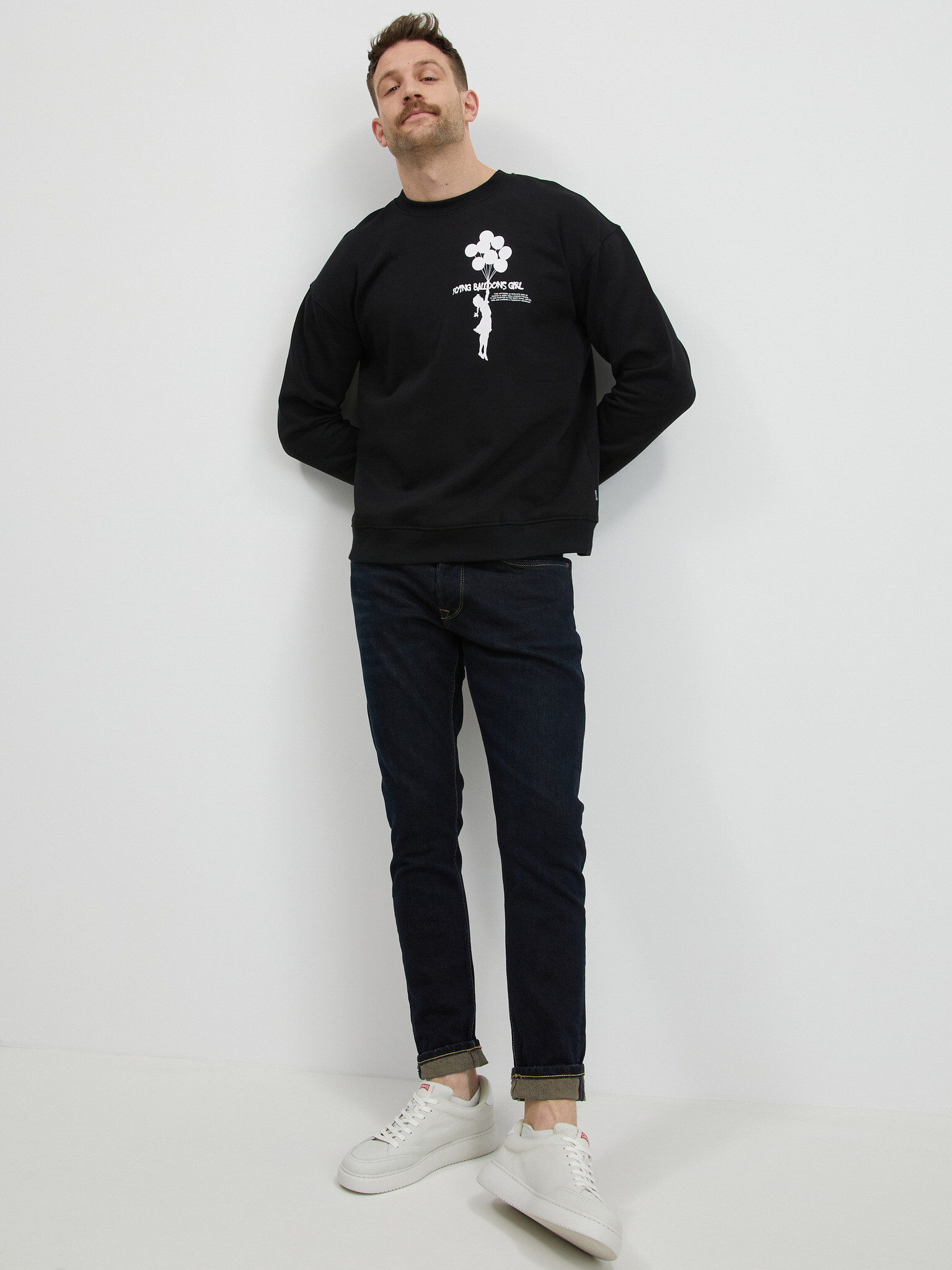 ONLY & SONS Banksy Sweatshirt Cheren - Pepit.bg