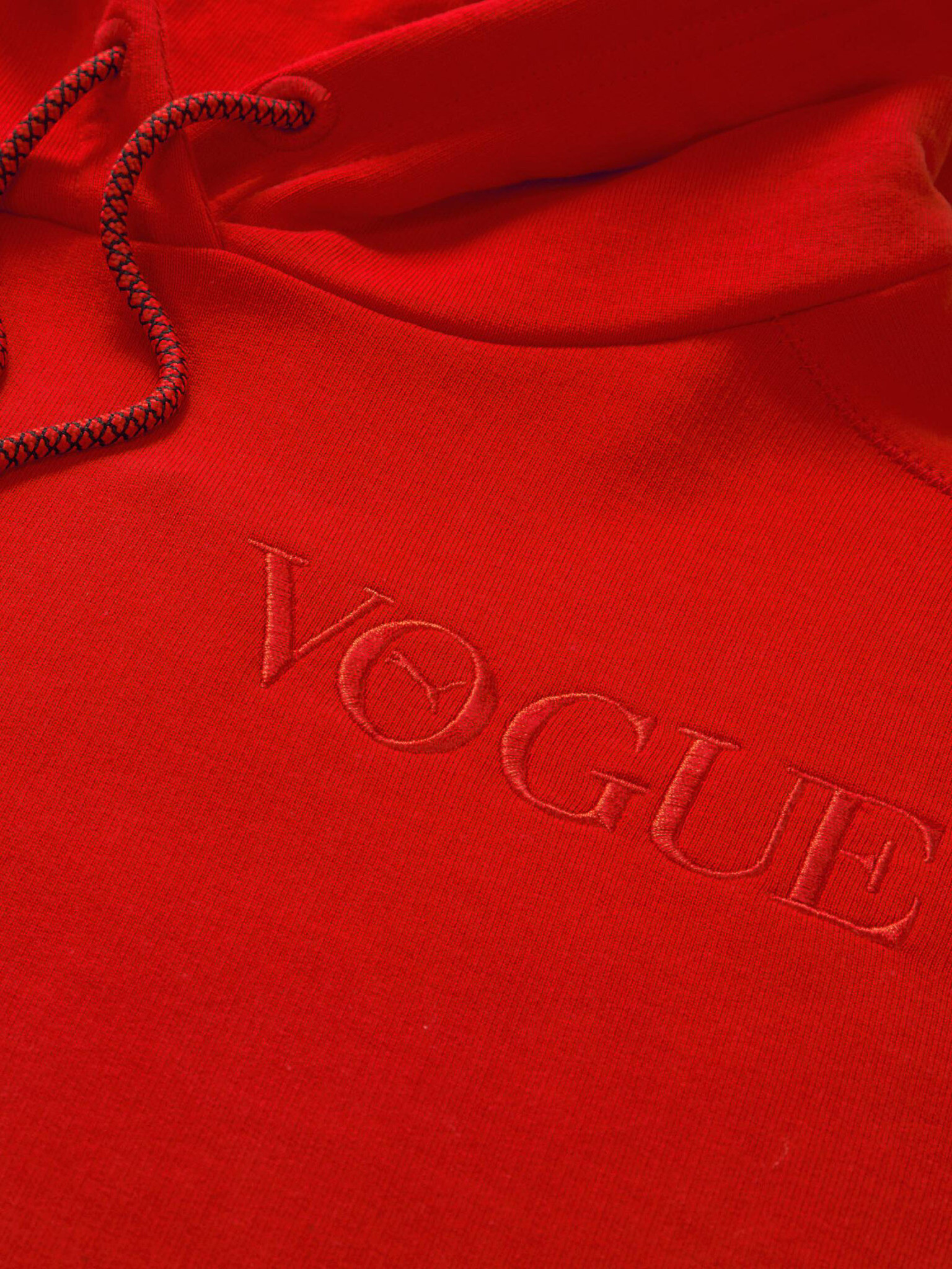 Puma x Vogue Sweatshirt Cherven - Pepit.bg