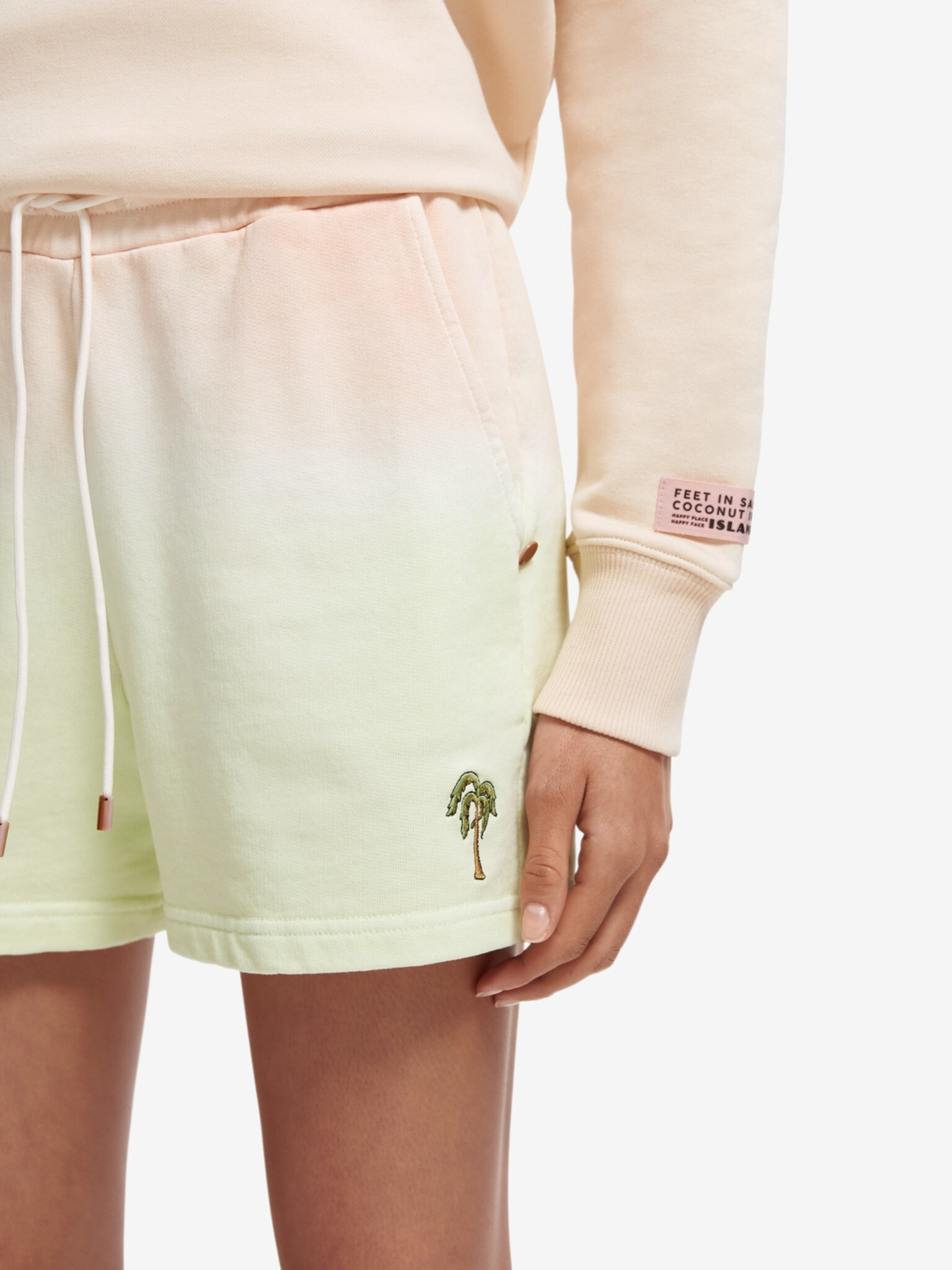 Scotch & Soda Къси панталони Oranzhev - Pepit.bg