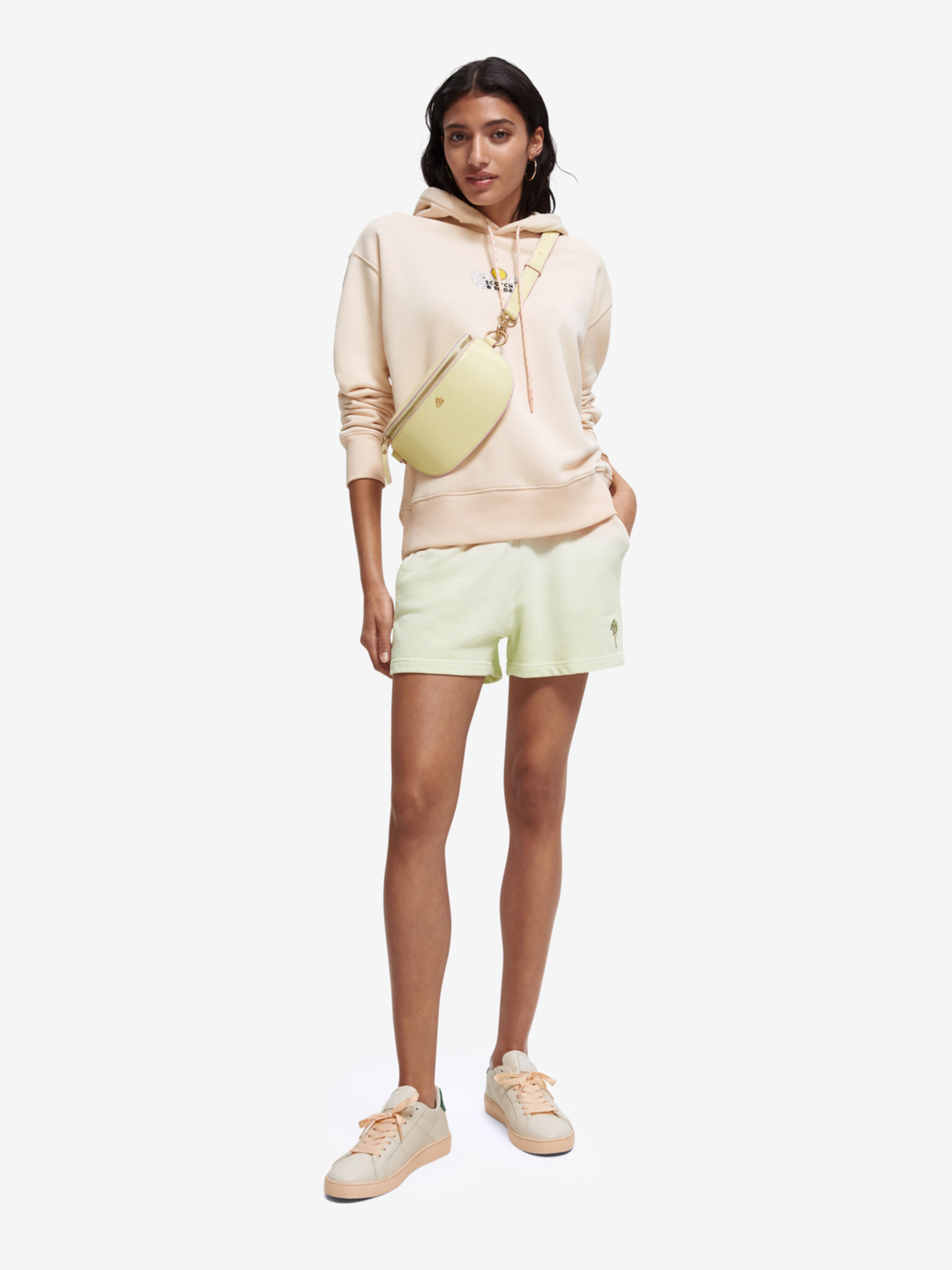 Scotch & Soda Къси панталони Oranzhev - Pepit.bg