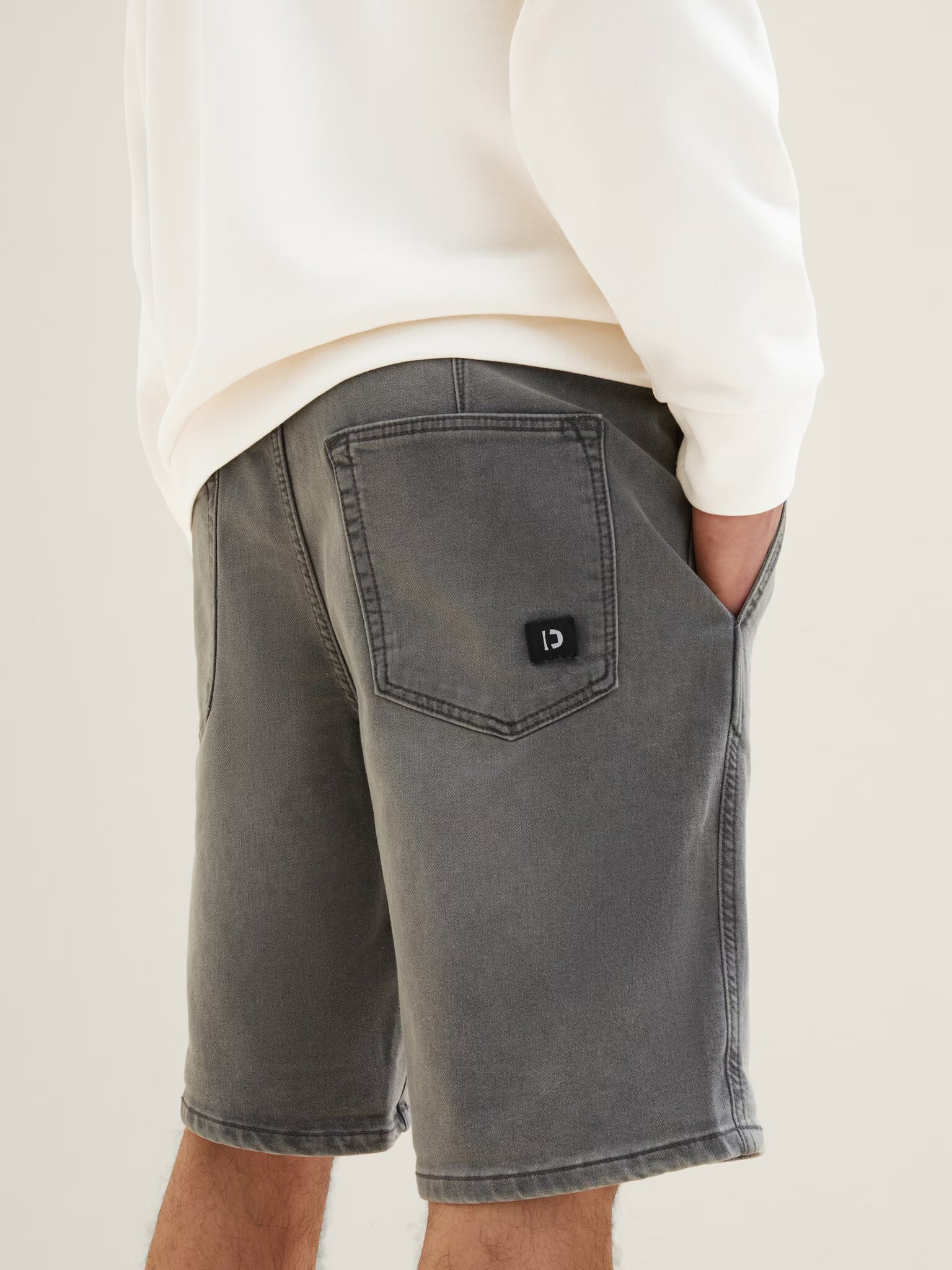 Tom Tailor Denim Къси панталони Siv - Pepit.bg