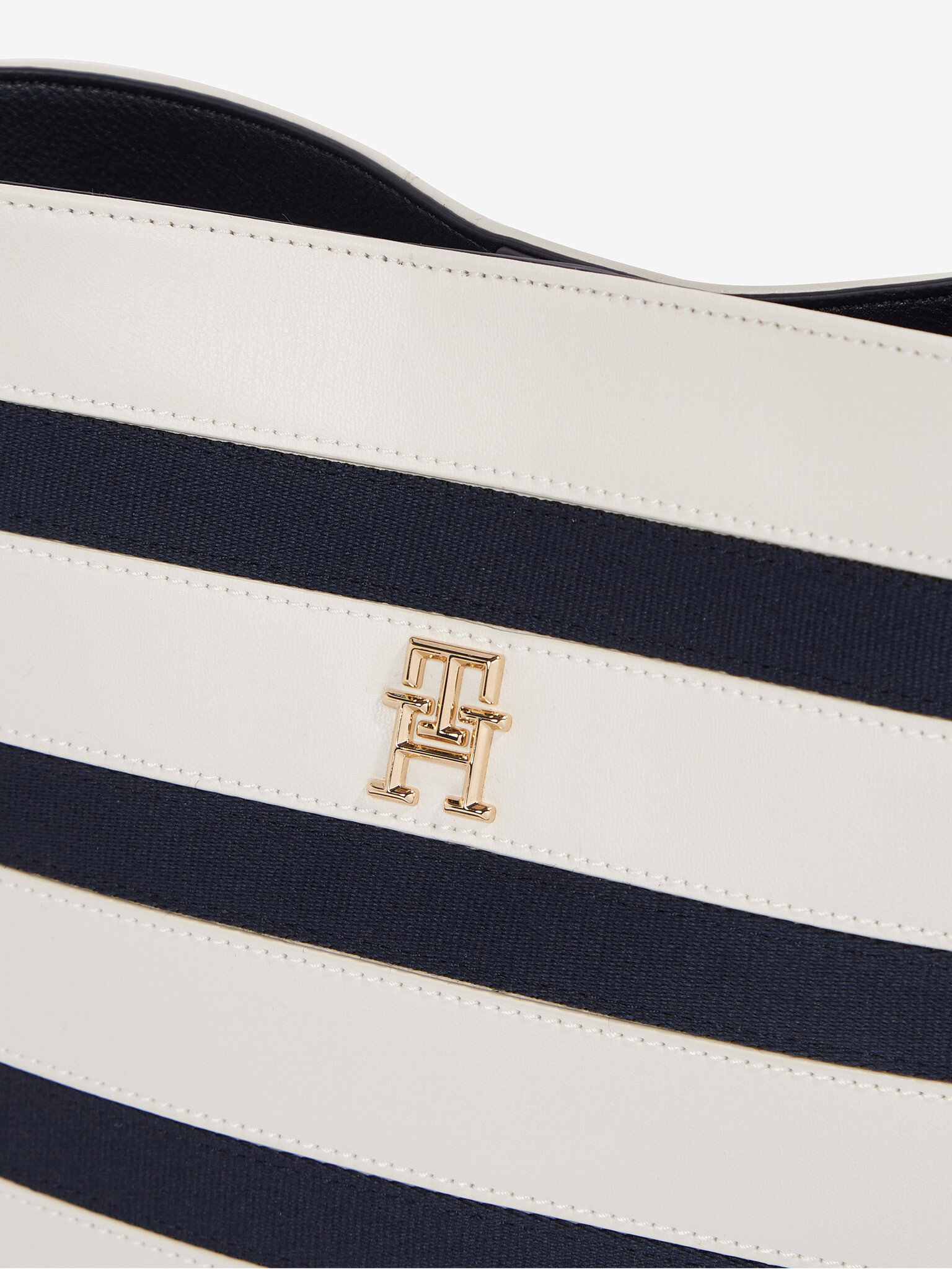 Tommy Hilfiger Дамска чанта Byal - Pepit.bg