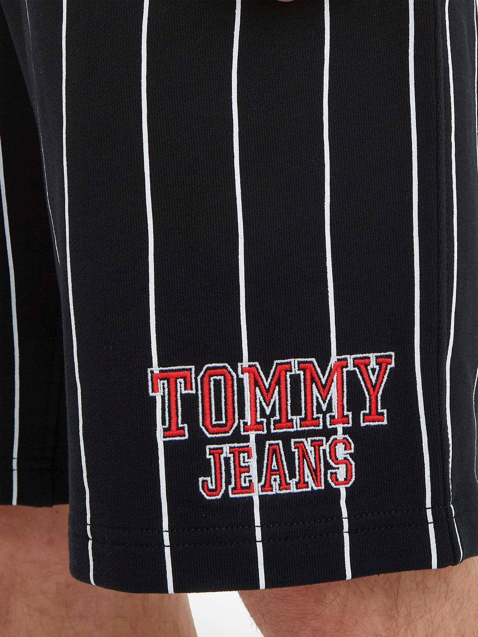 Tommy Jeans Къси панталони Cheren - Pepit.bg