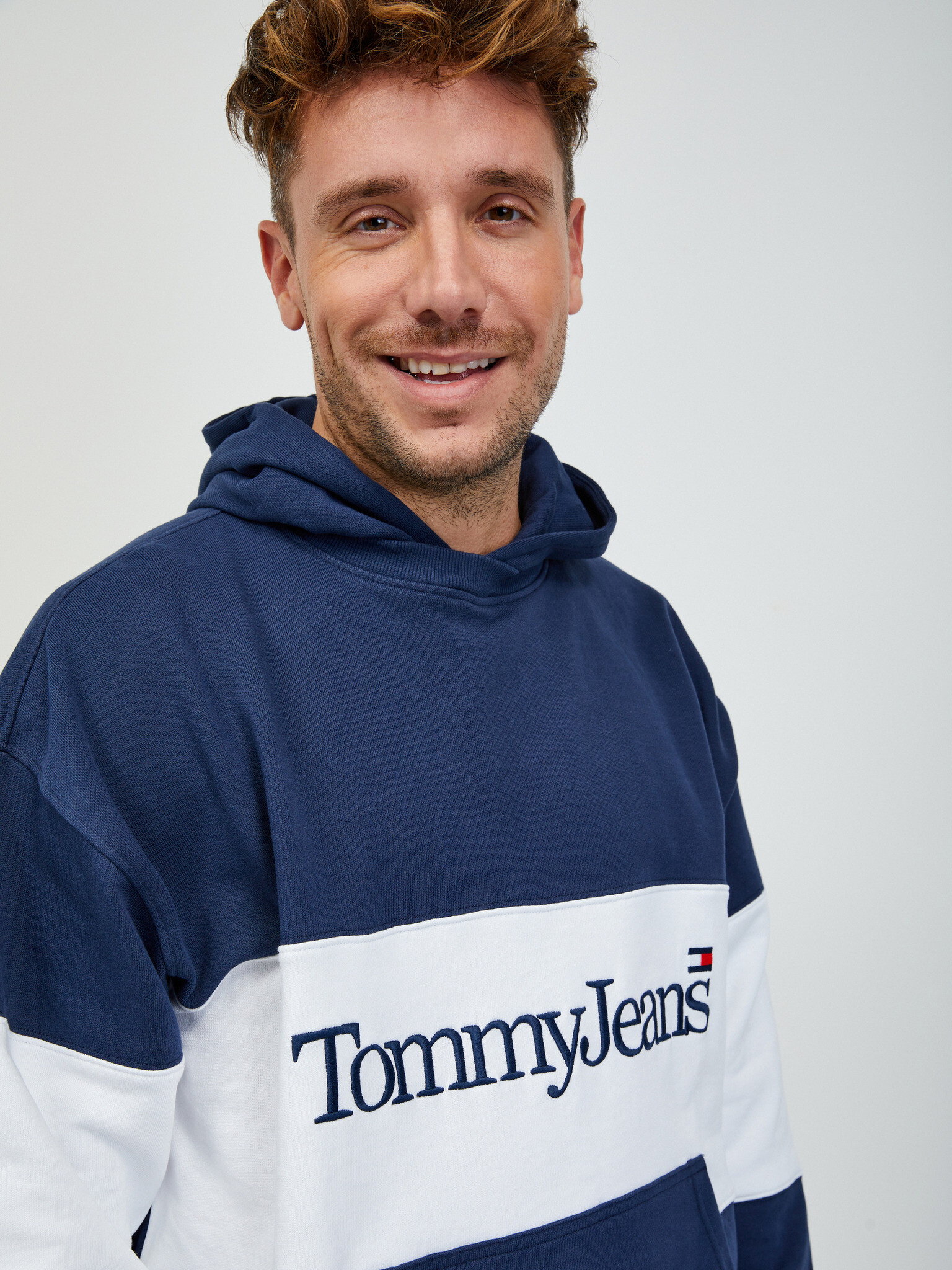 Tommy Jeans Sweatshirt Sin - Pepit.bg