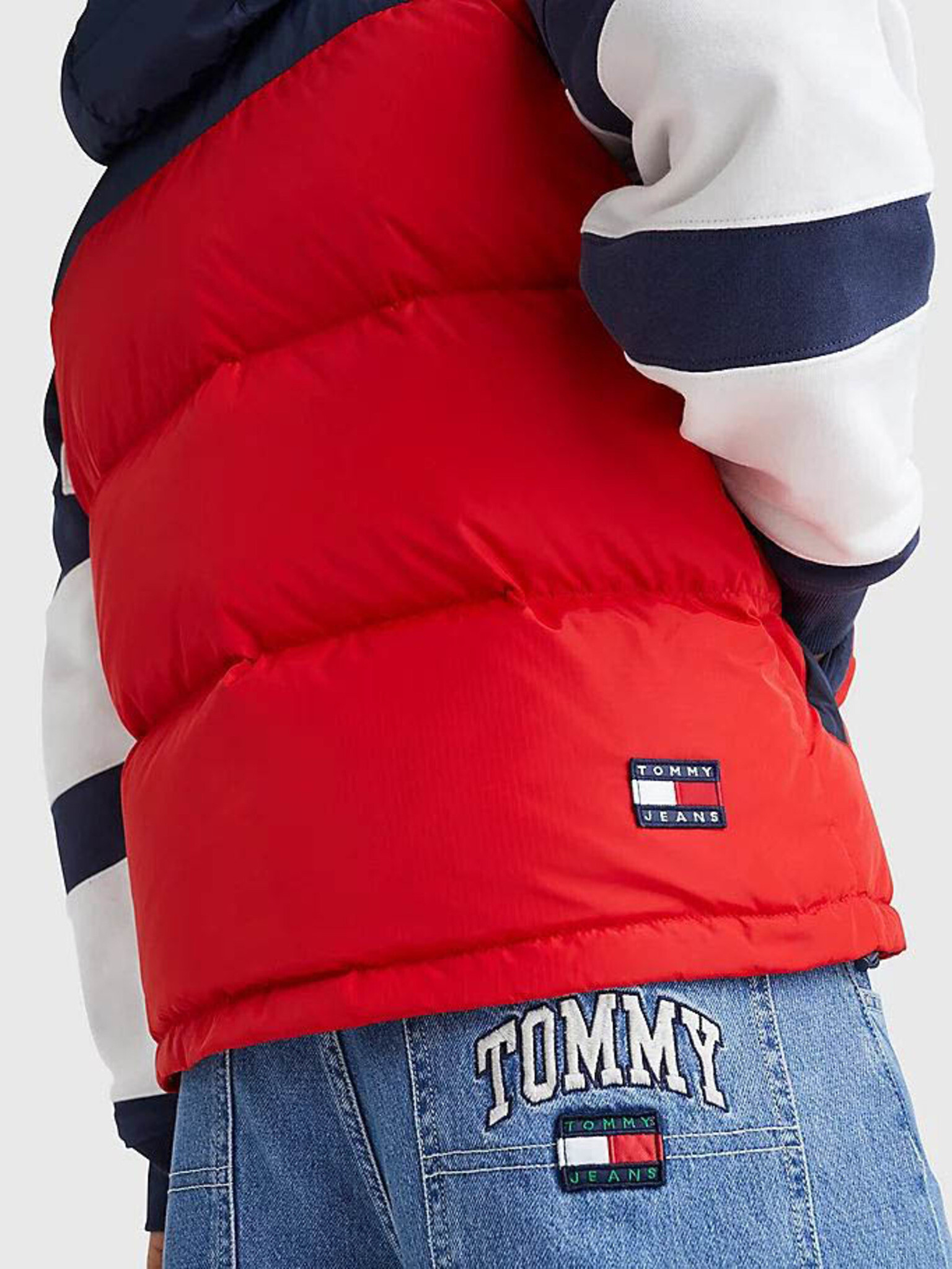 Tommy Jeans Жилетка Cherven - Pepit.bg