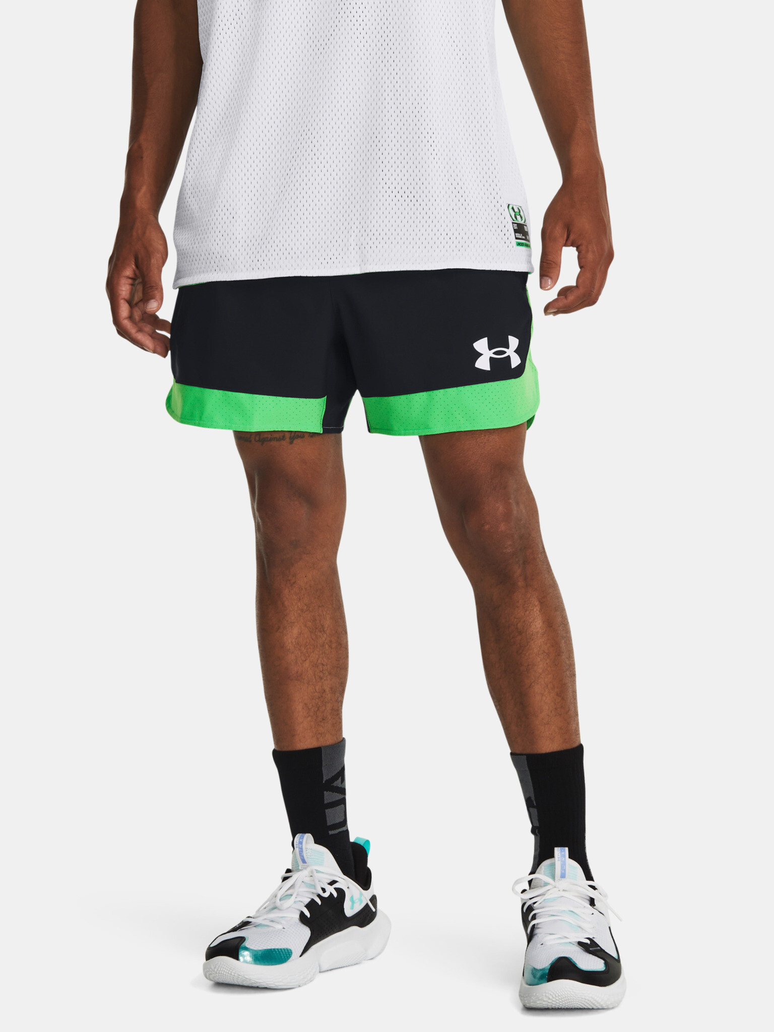 Under Armour Baseline Къси панталони Cheren - Pepit.bg