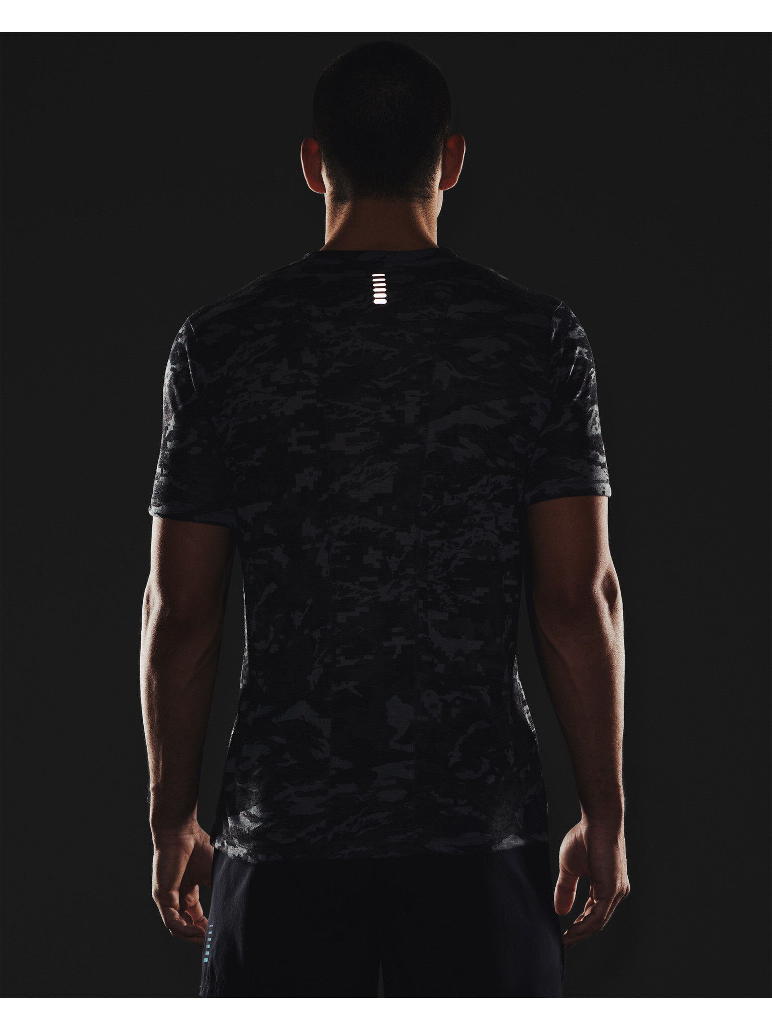 Under Armour Breeze T-shirt Cheren - Pepit.bg