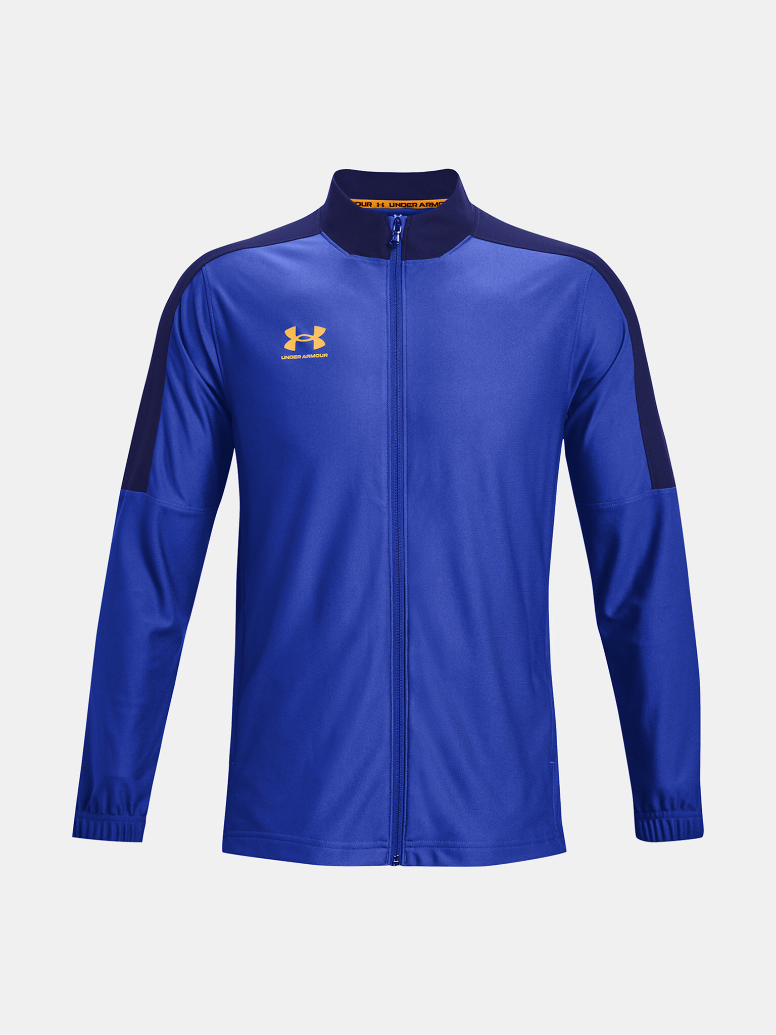 Under Armour Challenger Track Яке Sin - Pepit.bg