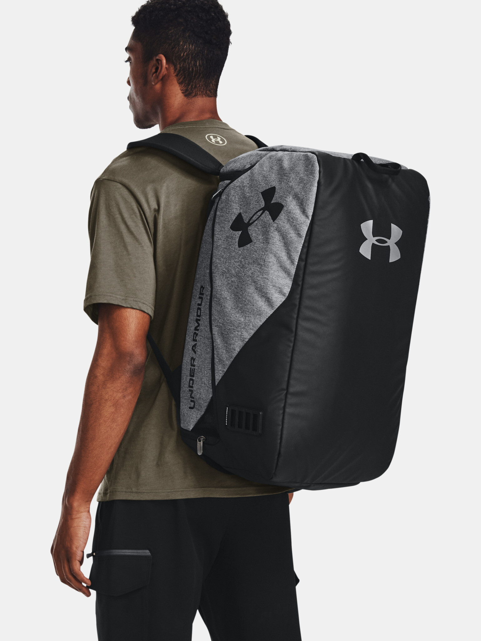 Under Armour Contain Duo MD Duffle Чанта Siv - Pepit.bg