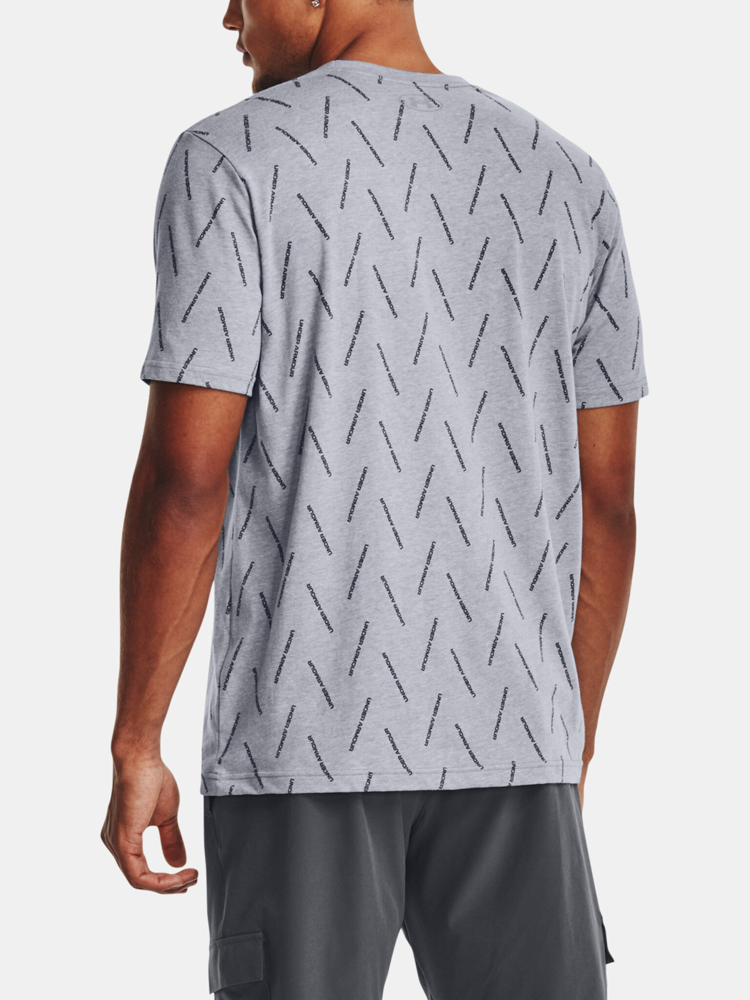 Under Armour Elevated T-shirt Siv - Pepit.bg