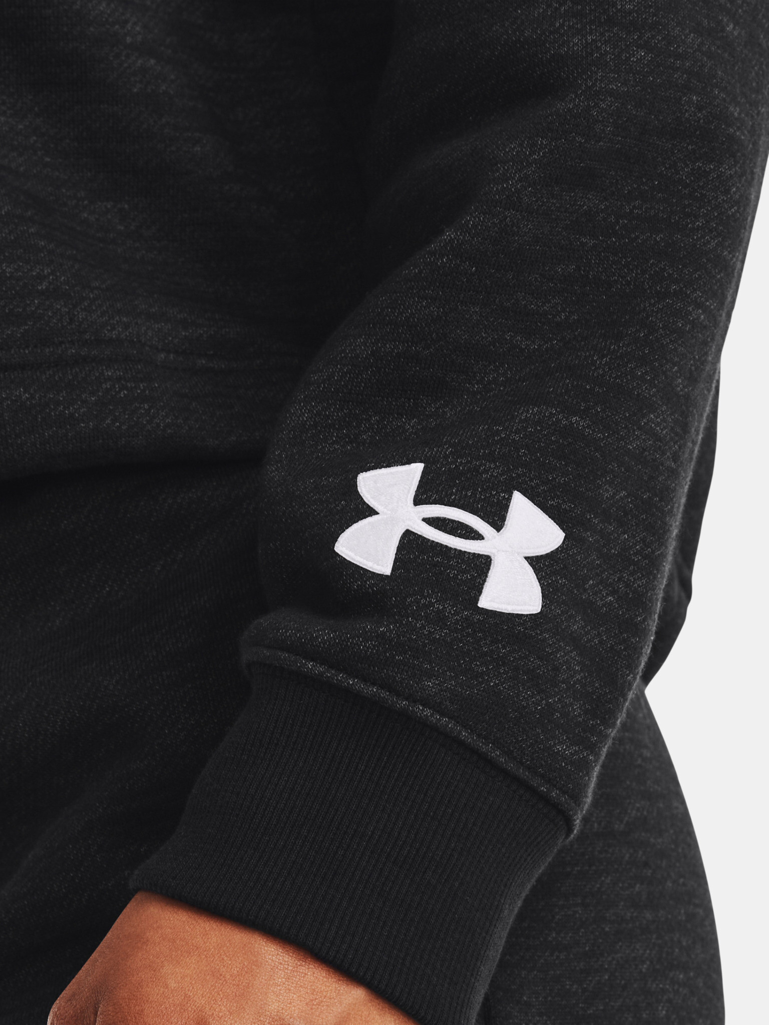 Under Armour Essential Script Crew Sweatshirt Cheren - Pepit.bg