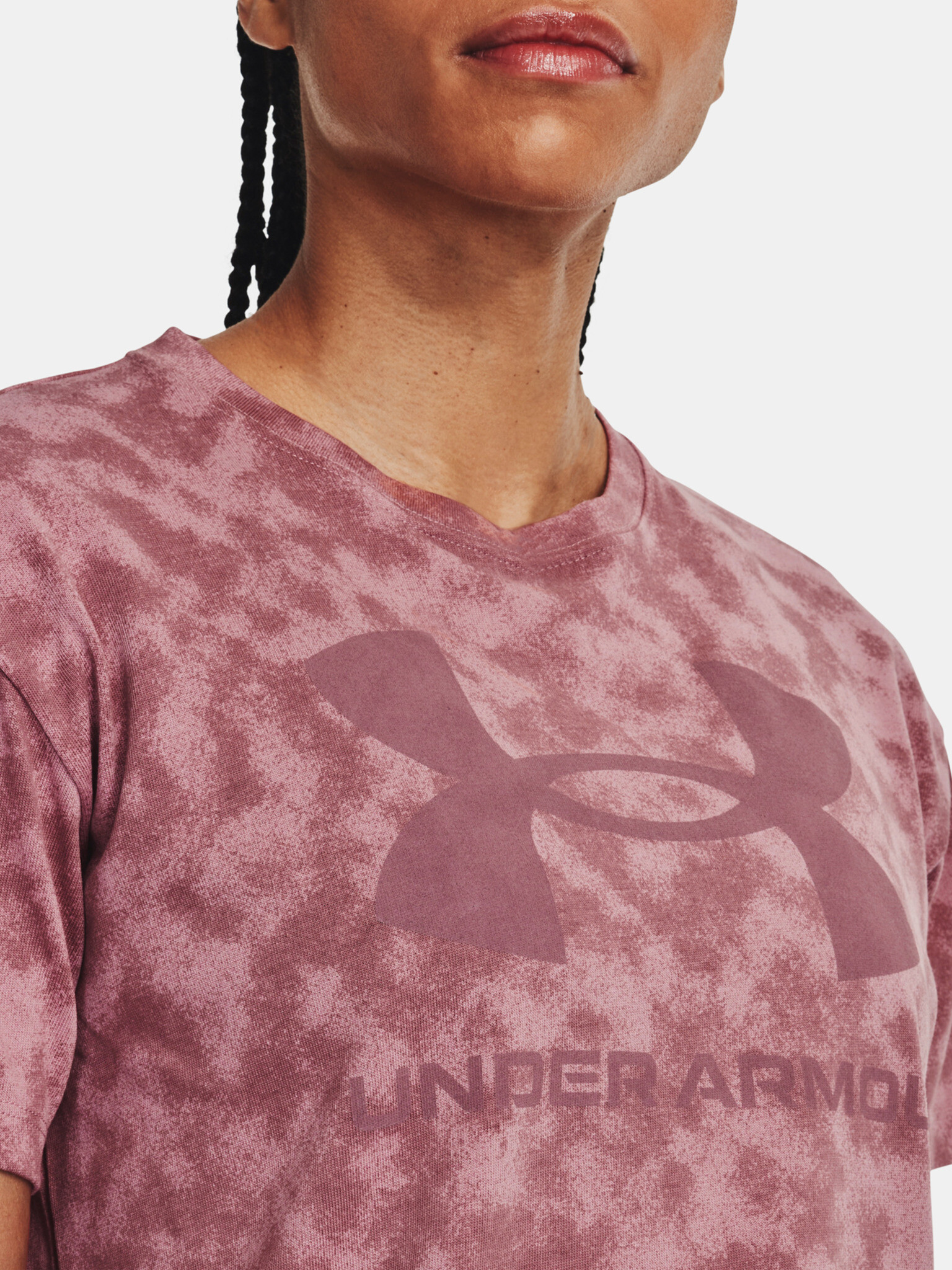 Under Armour Heavyweight T-shirt Rozov - Pepit.bg