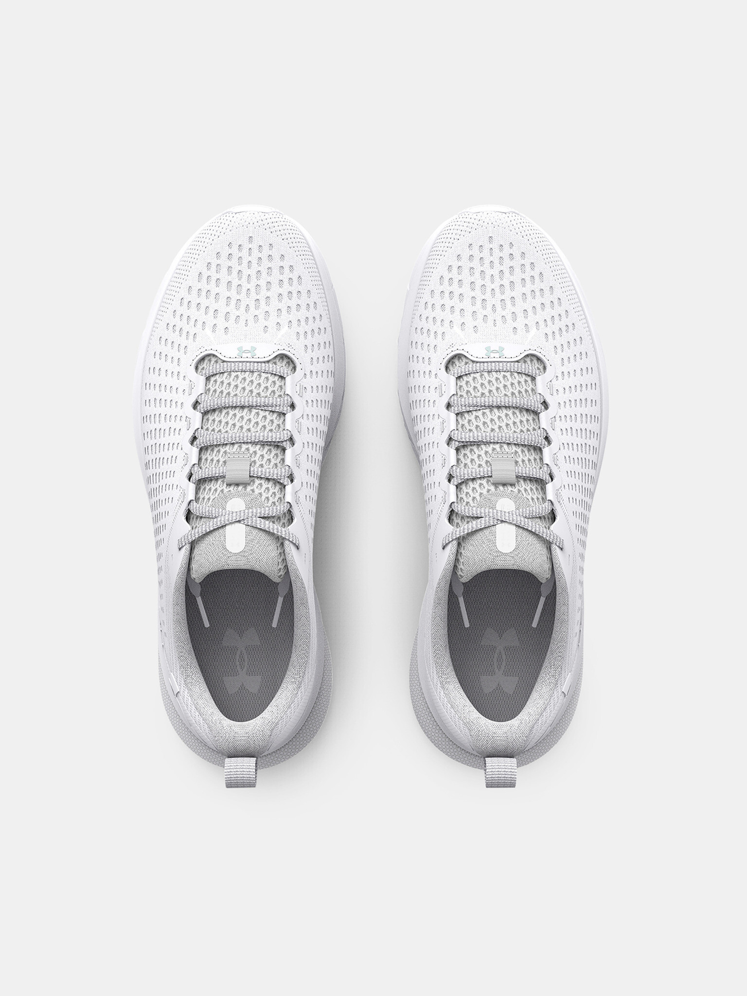 Under Armour HOVR™ Turbulence Спортни обувки Byal - Pepit.bg