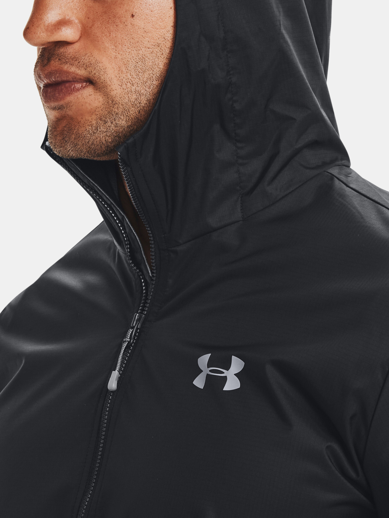 Under Armour Яке Cheren - Pepit.bg