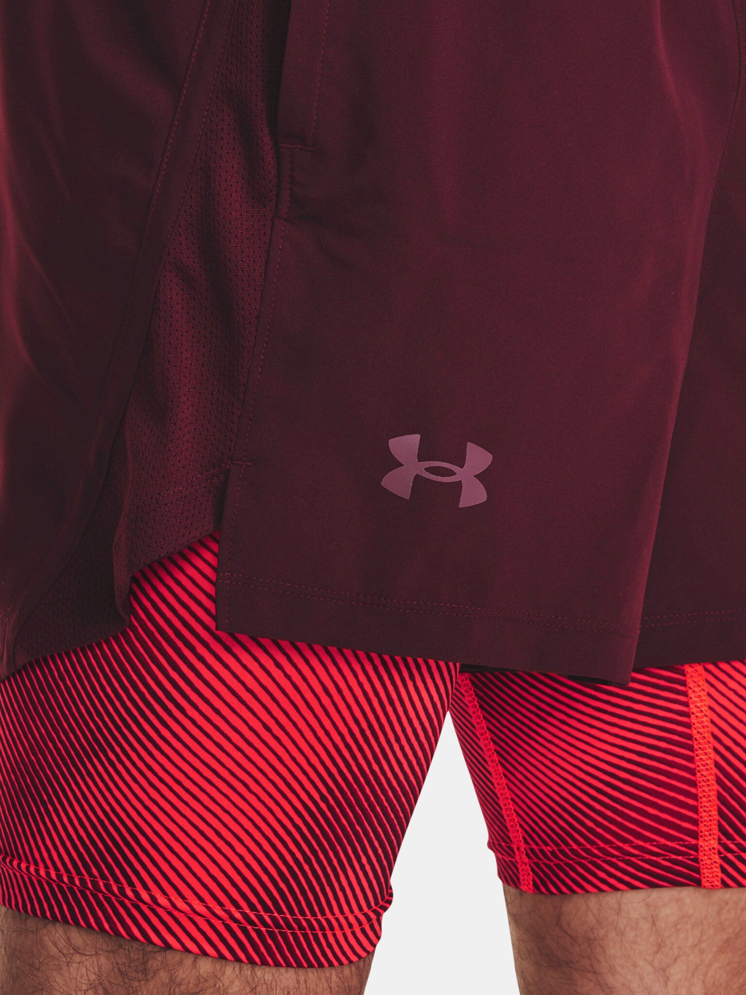 Under Armour Launch 5'' 2-IN-1 Къси панталони Cherven - Pepit.bg