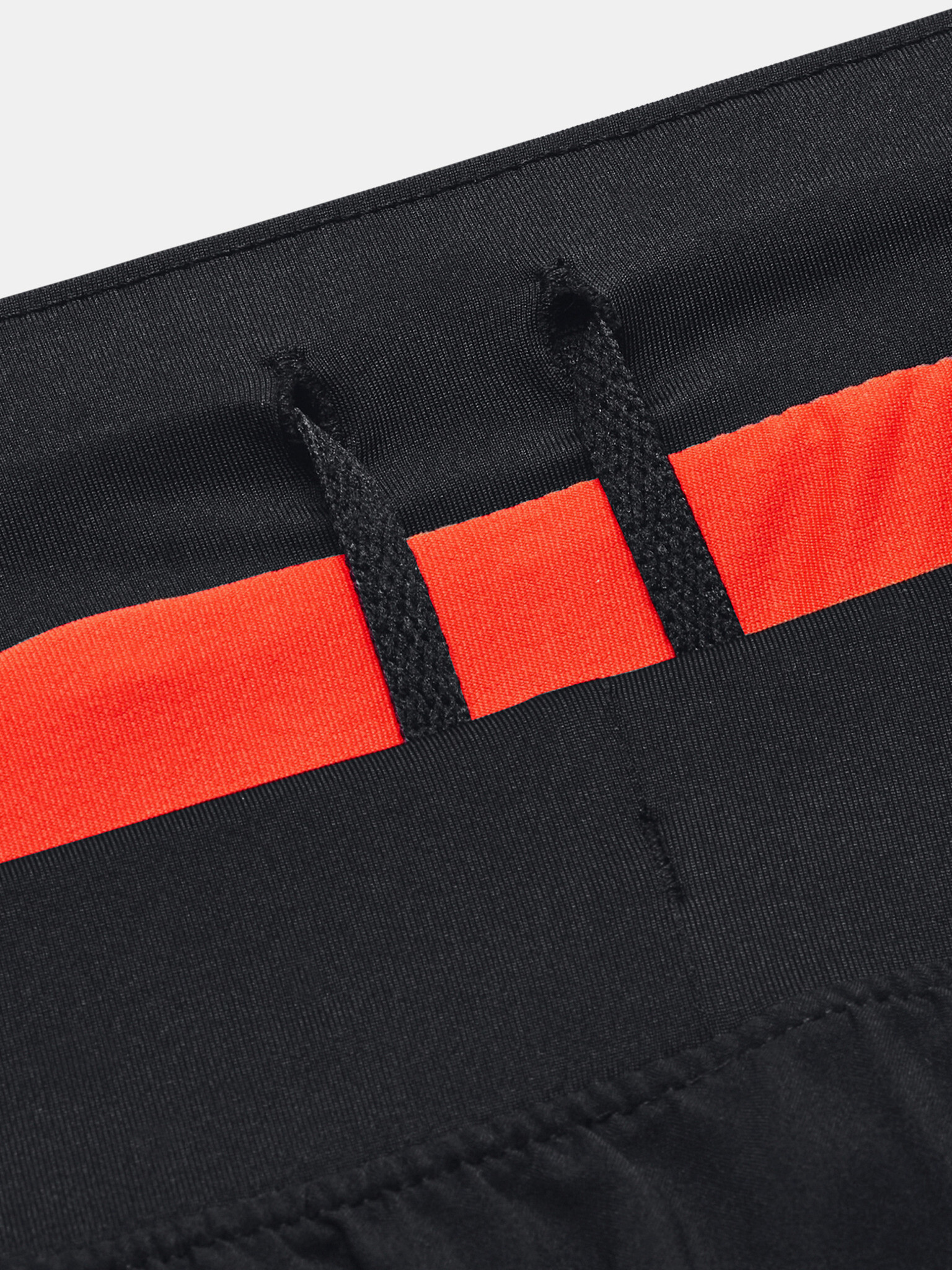 Under Armour Launch 7'' 2-IN-1 Къси панталони Cheren - Pepit.bg