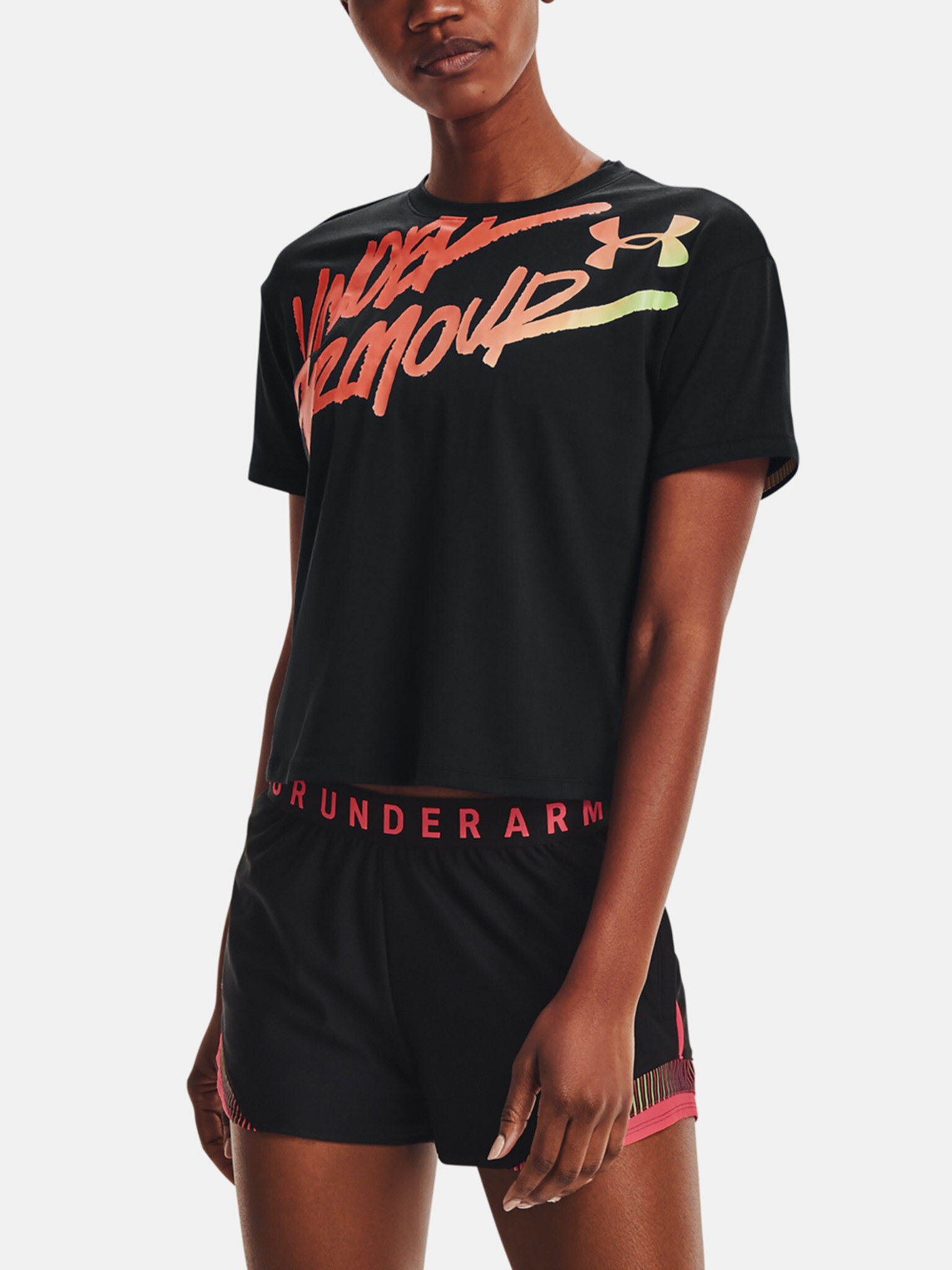 Under Armour Live Chroma Graphic T-shirt Cheren - Pepit.bg