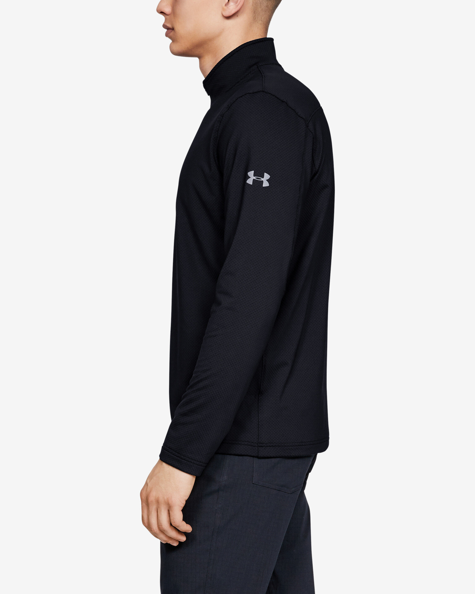 Under Armour LW ¼ Zip Тениска Cheren - Pepit.bg