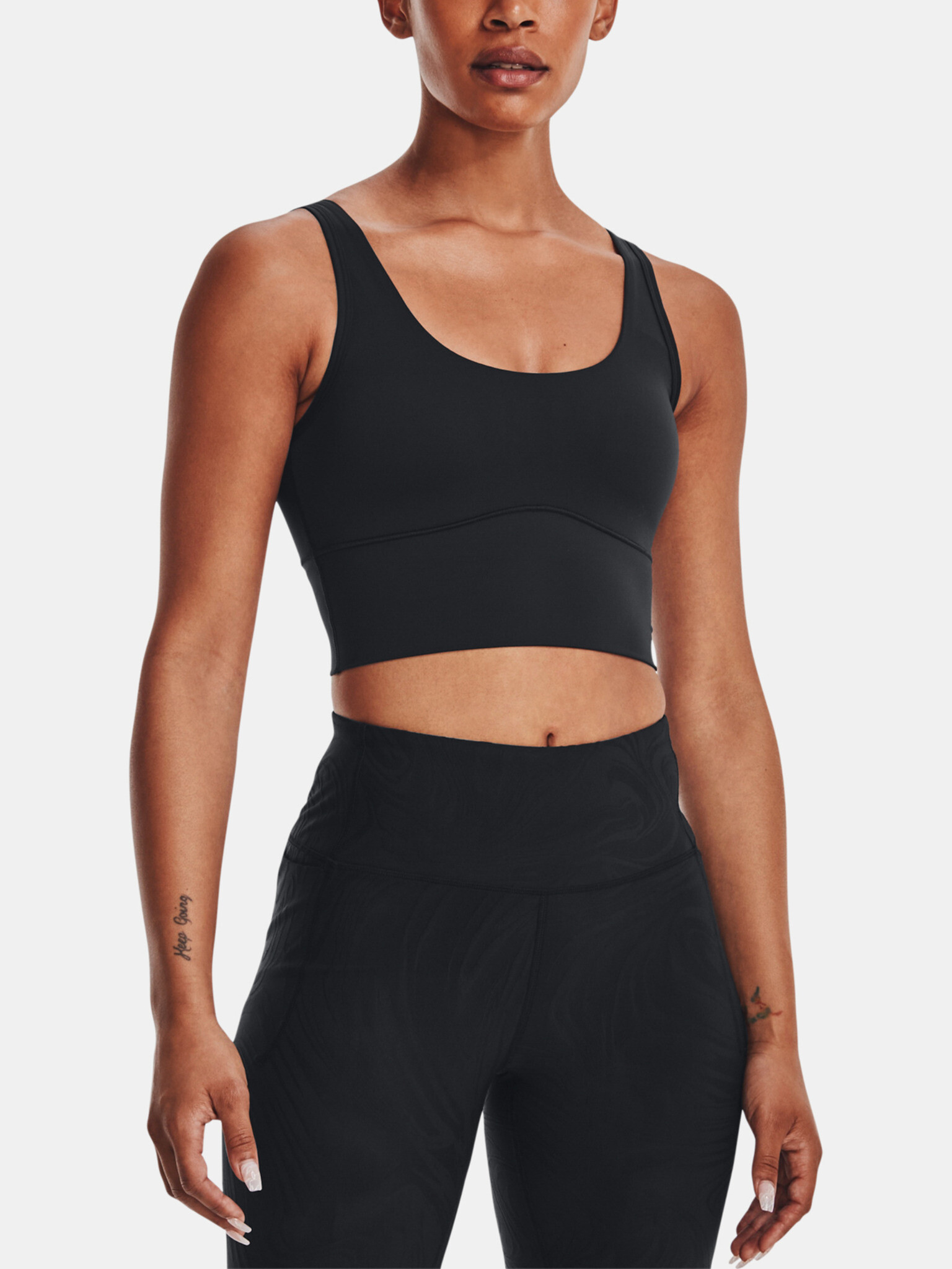 Under Armour Meridian Fitted Crop Потник Cheren - Pepit.bg