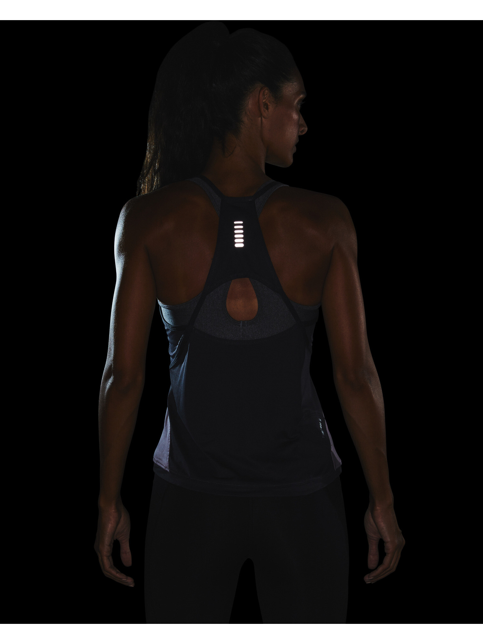 Under Armour Qualifier Iso-Chill Потник Lilav - Pepit.bg