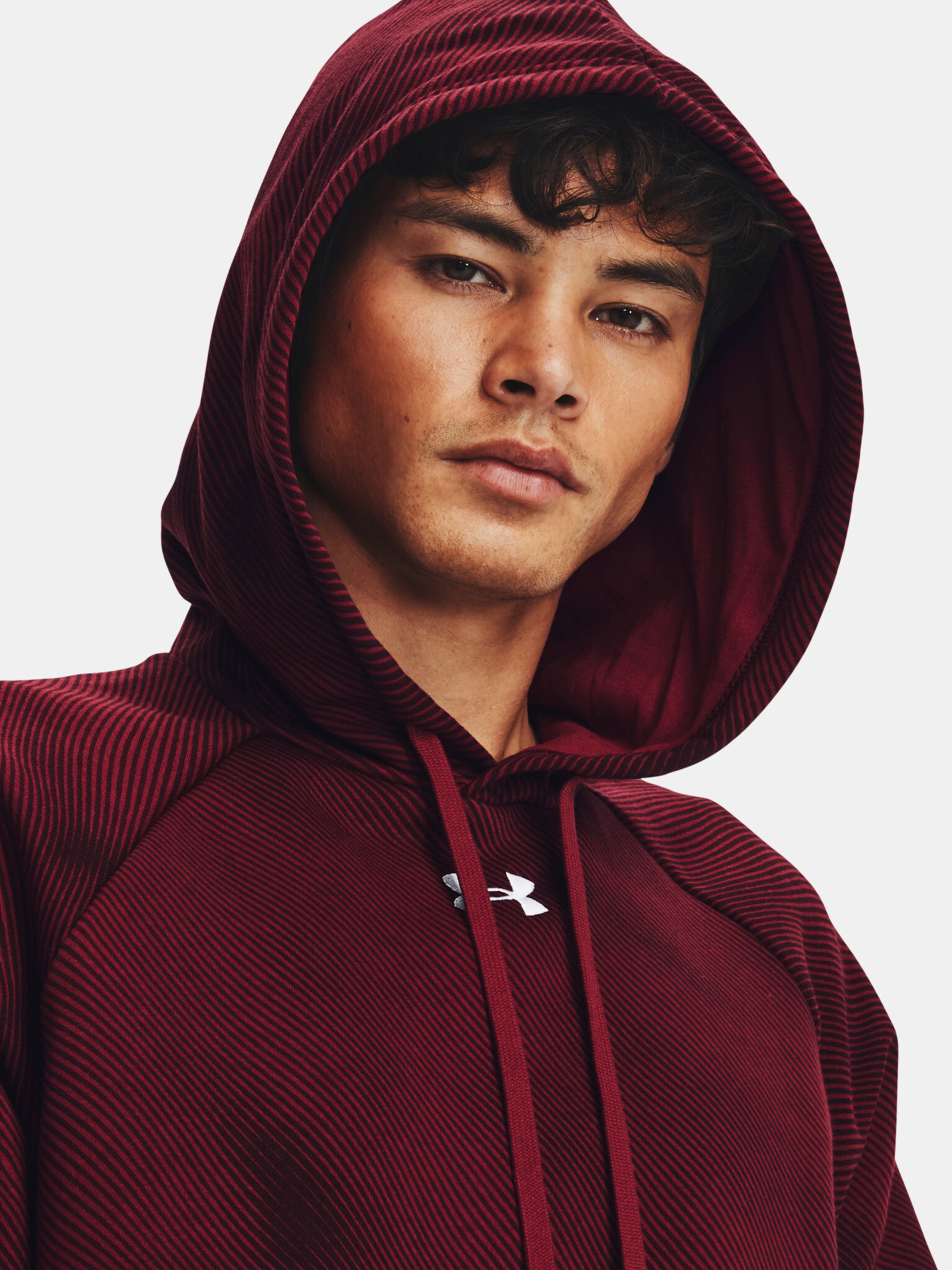 Under Armour Rival Sweatshirt Cherven - Pepit.bg