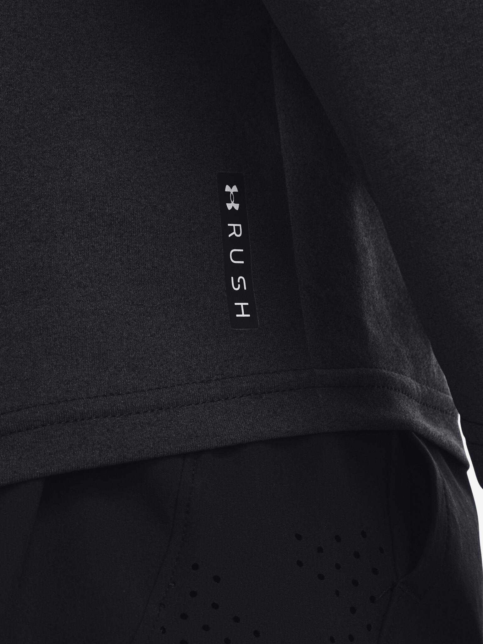 Under Armour Rush™ Sweatshirt Cheren - Pepit.bg