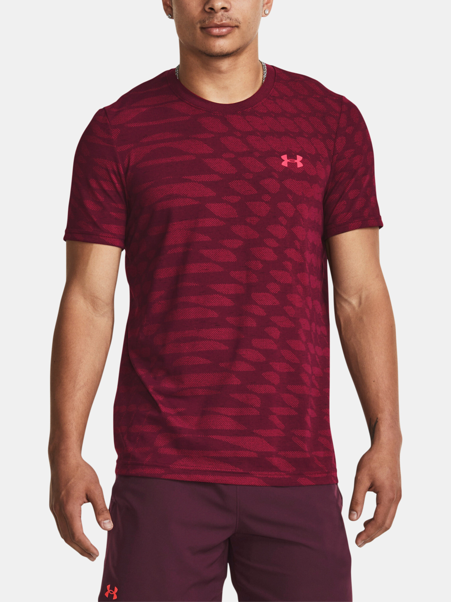 Under Armour Seamless T-shirt Cherven - Pepit.bg