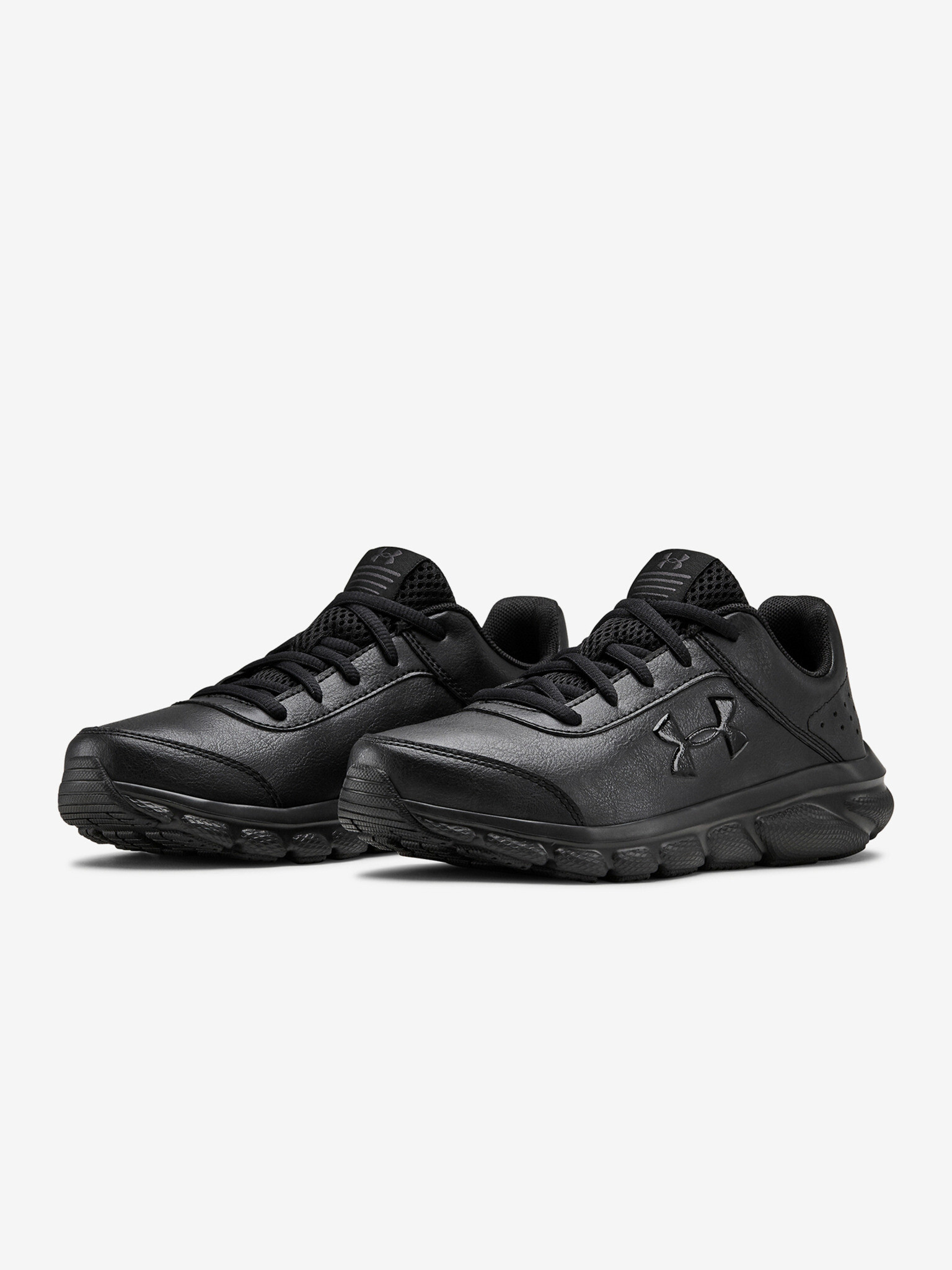 Under Armour Спортни обувки Cheren - Pepit.bg