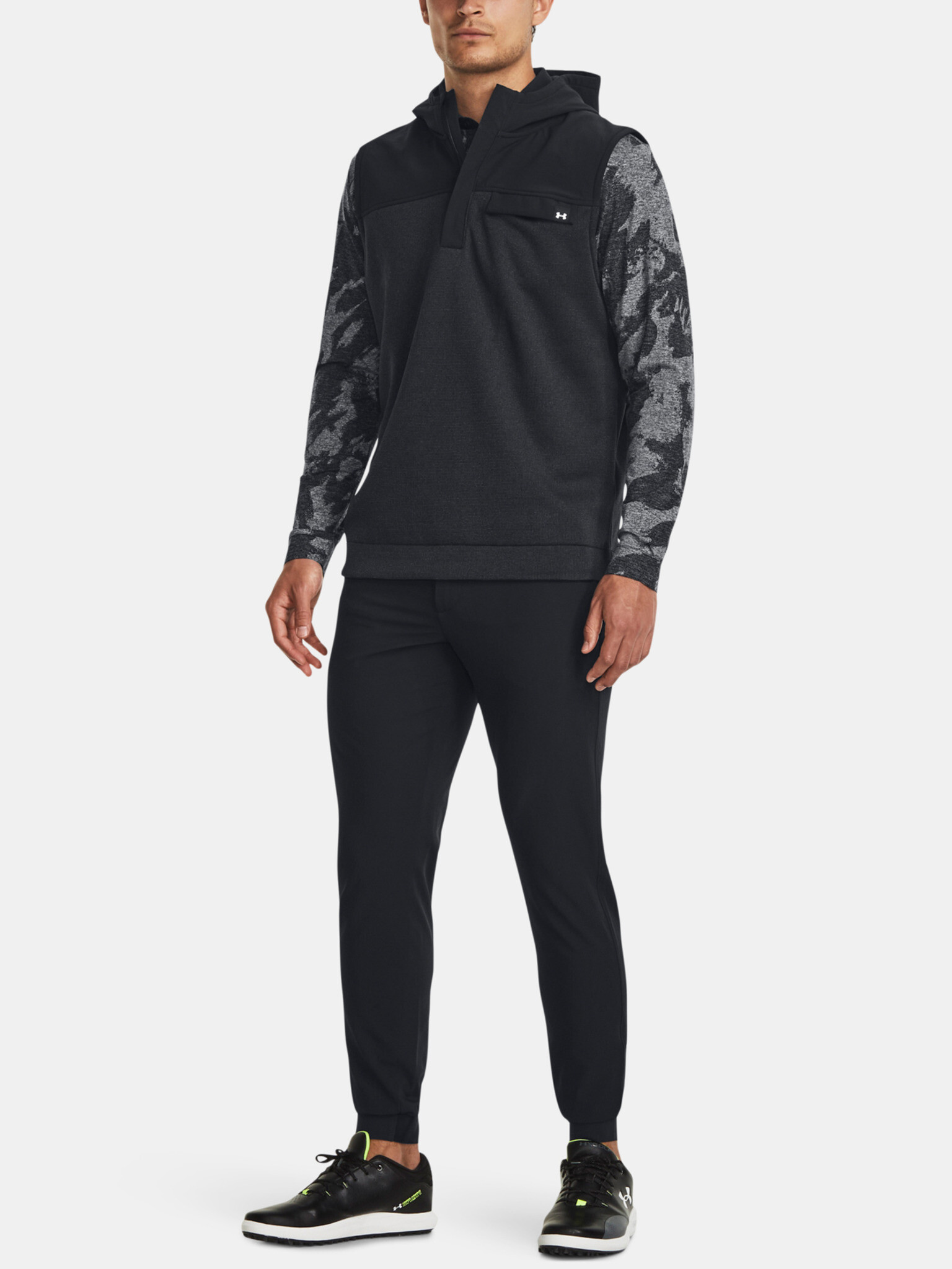 Under Armour Storm Жилетка Cheren - Pepit.bg