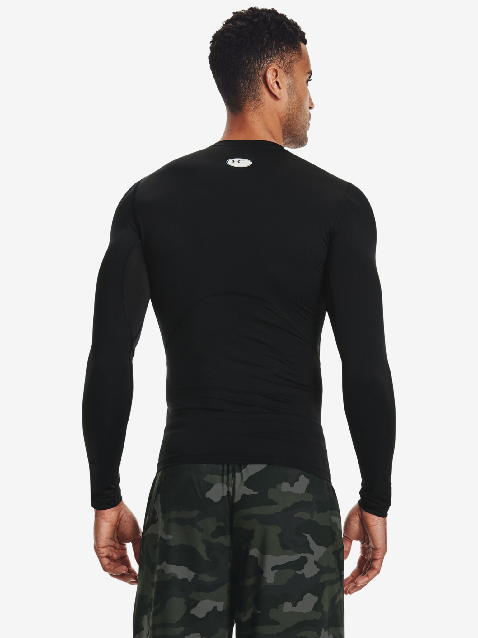 Under Armour T-shirt Cheren - Pepit.bg