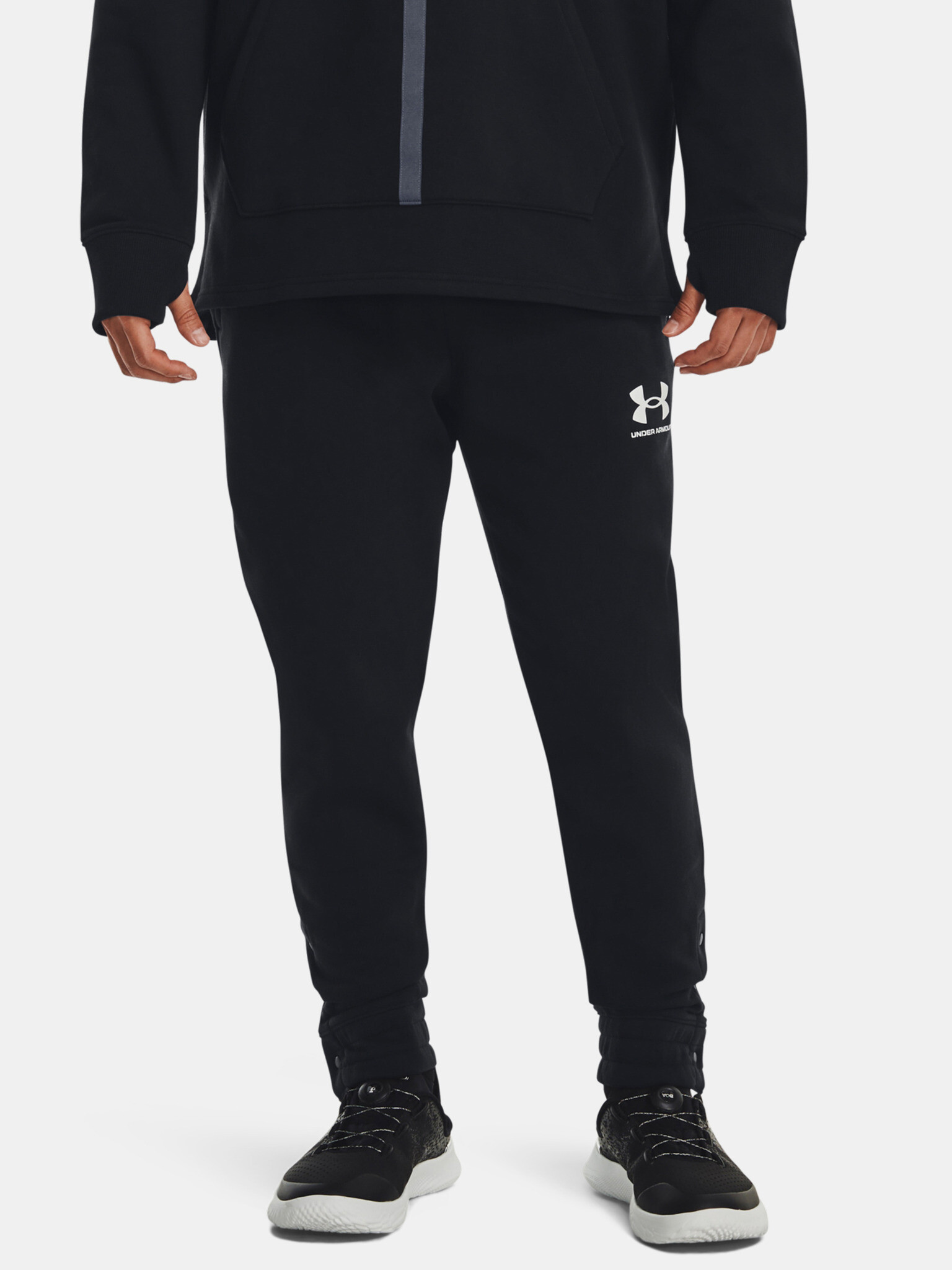 Under Armour UA Accelerate Jogger-BLK Долнище Cheren - Pepit.bg