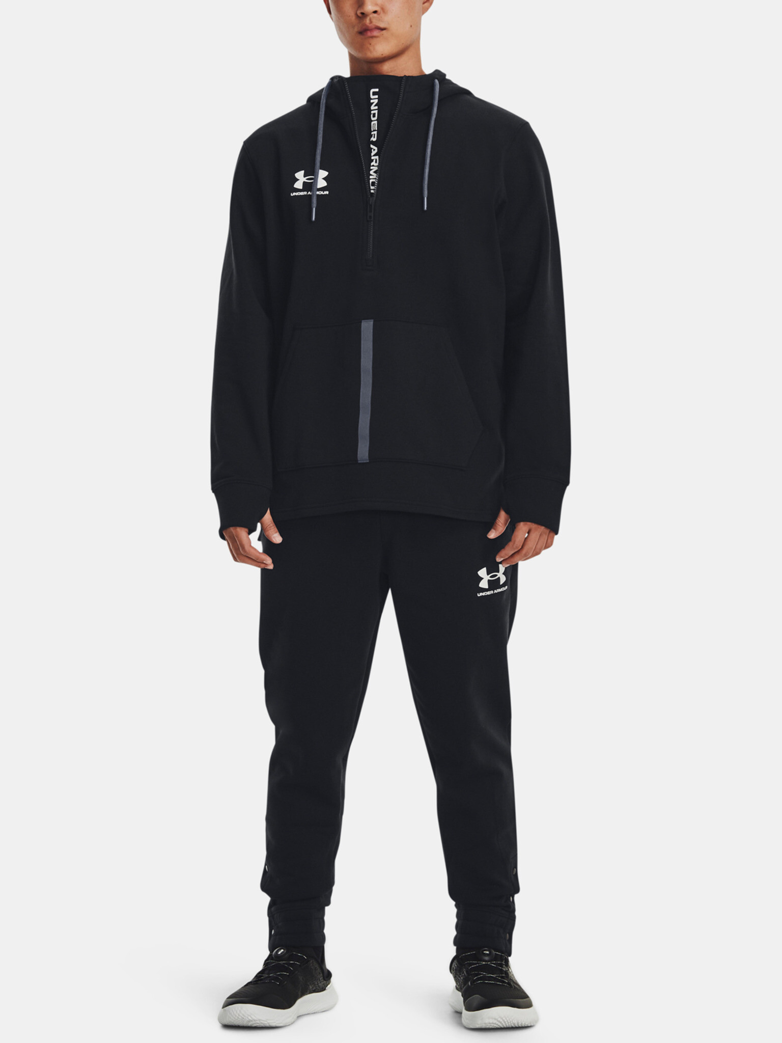 Under Armour UA Accelerate Jogger-BLK Долнище Cheren - Pepit.bg