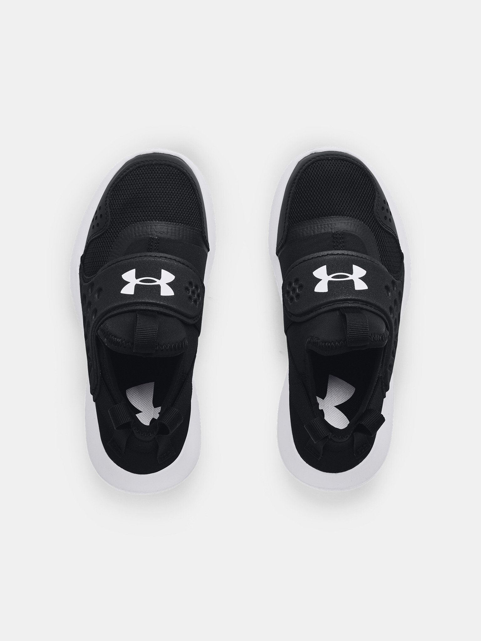 Under Armour UA BPS Runplay Спортни обувки детски Cheren - Pepit.bg