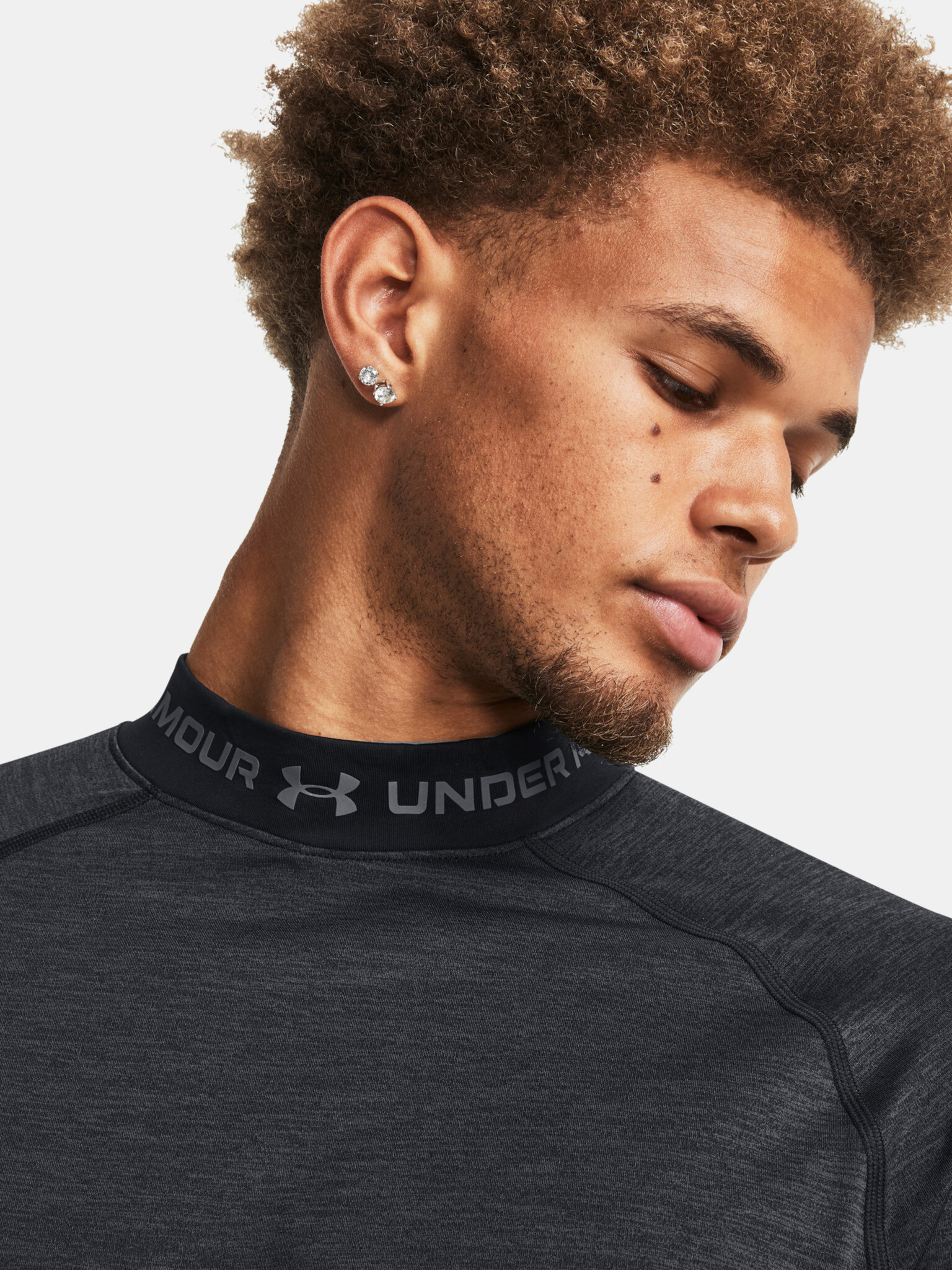 Under Armour UA CG Armour Twist Mock T-shirt Cheren - Pepit.bg