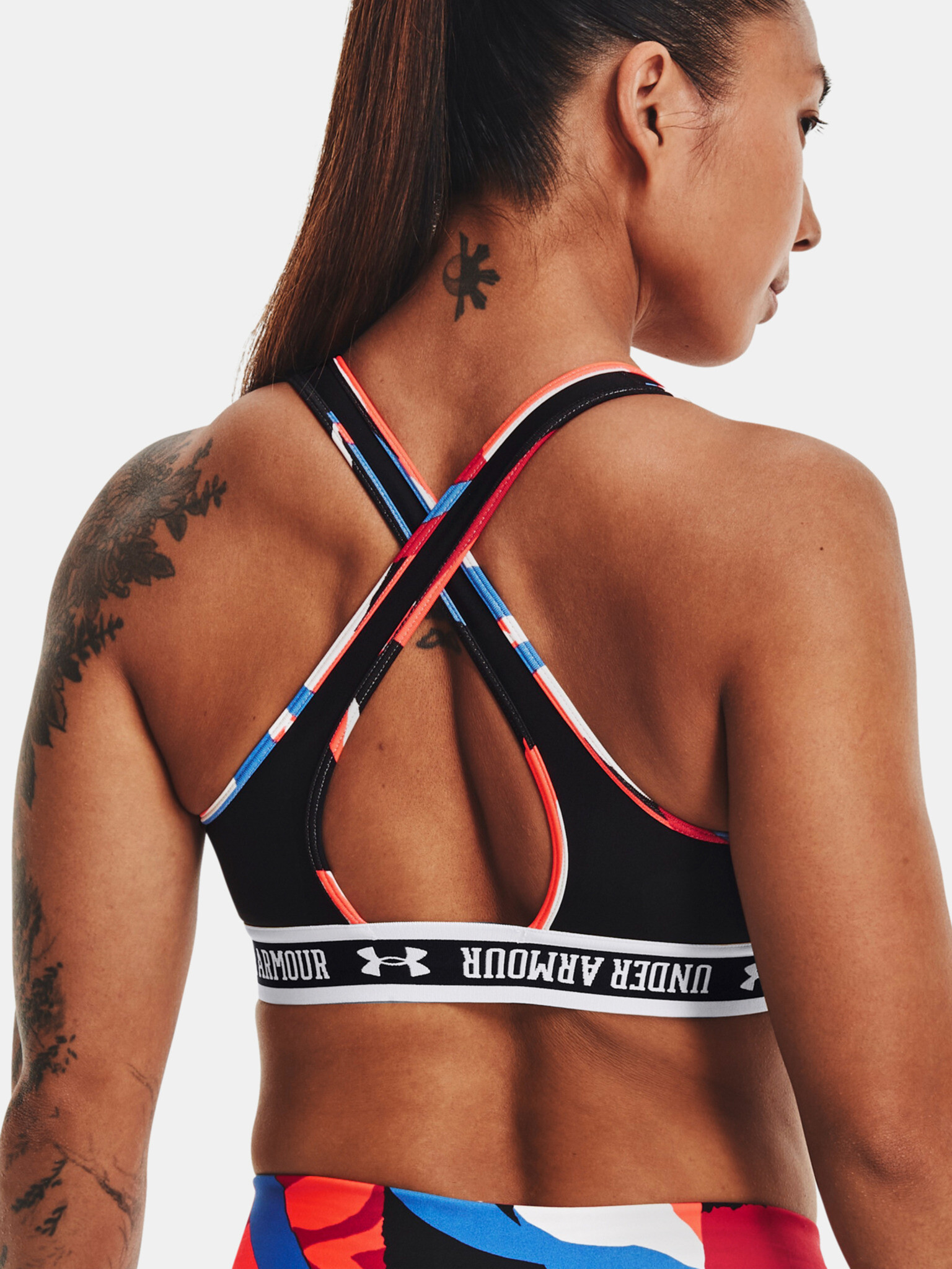 Under Armour UA Crossback Mid Cпортен Сутиен Cheren - Pepit.bg
