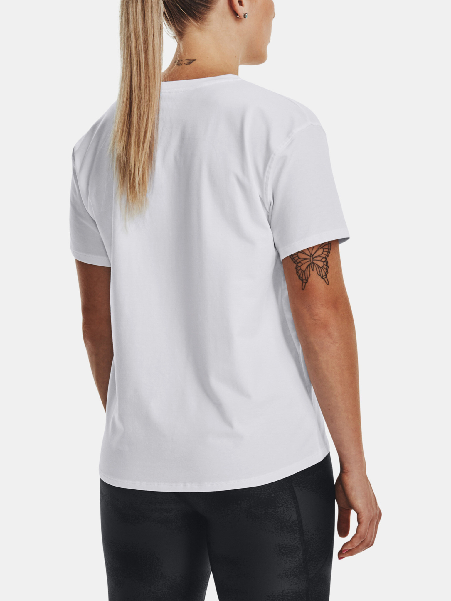 Under Armour UA Esential Cttn Stretch T-shirt Byal - Pepit.bg