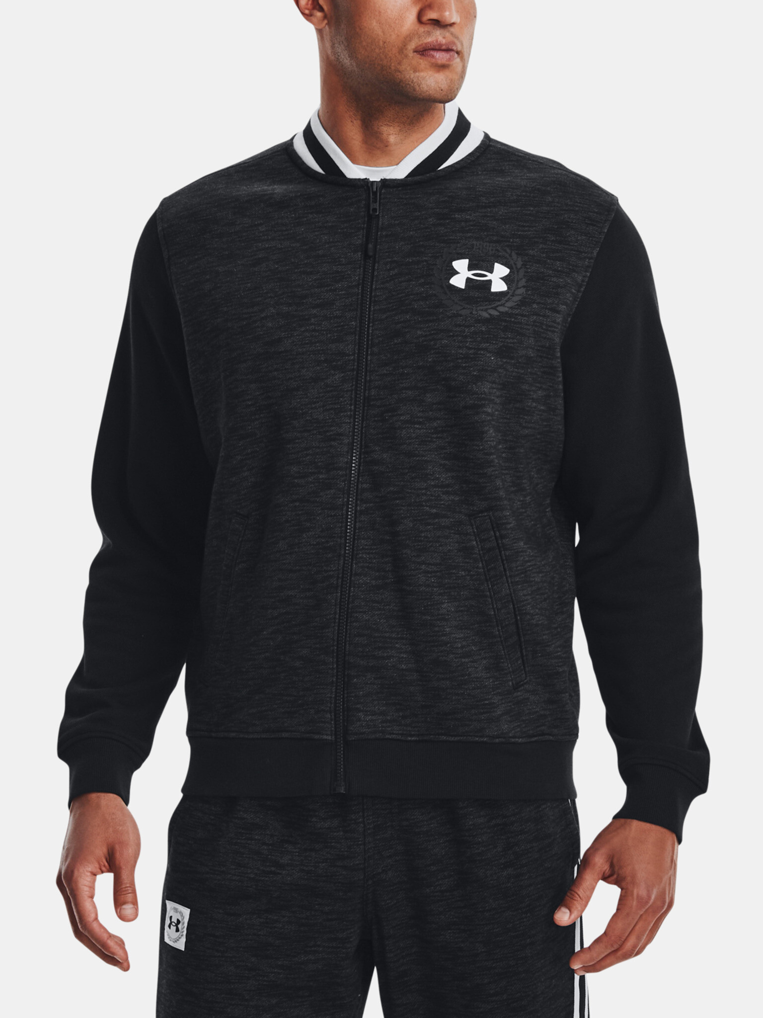 Under Armour UA Essential Heritage Flc FZ Sweatshirt Cheren - Pepit.bg