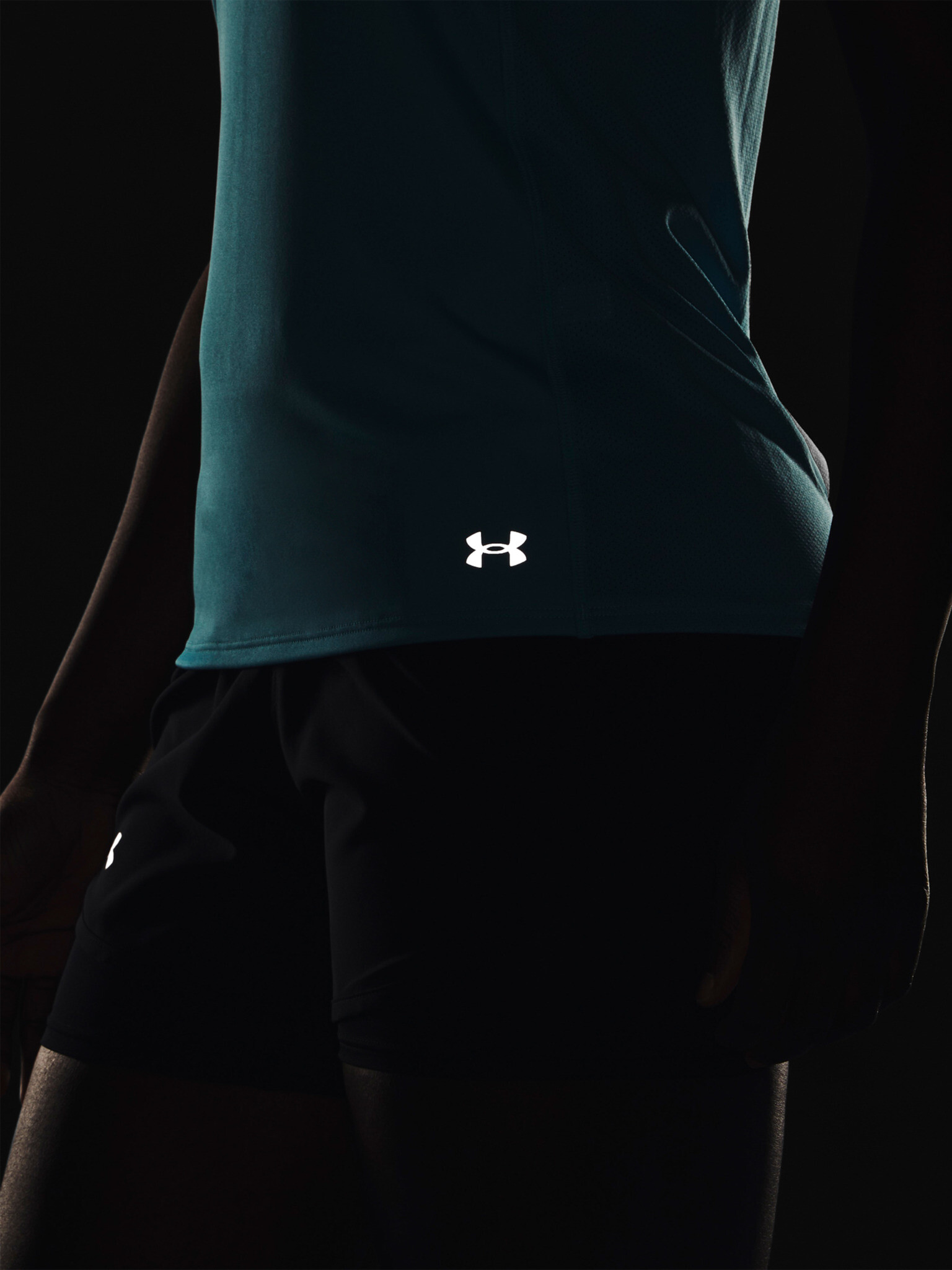 Under Armour UA Fly By Потник Sin - Pepit.bg