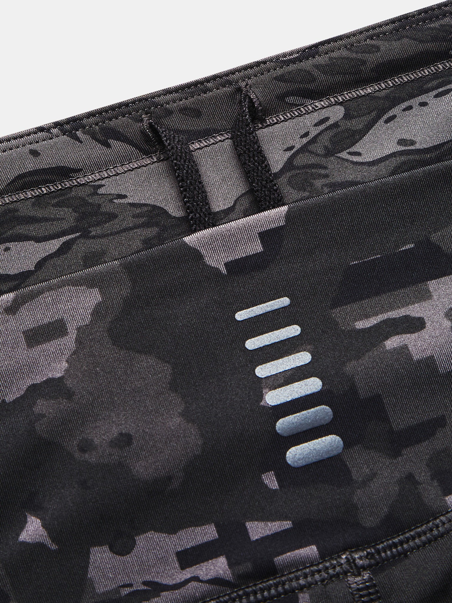 Under Armour UA Fly Fast 3.0 Half Tight Къси панталони Cheren - Pepit.bg